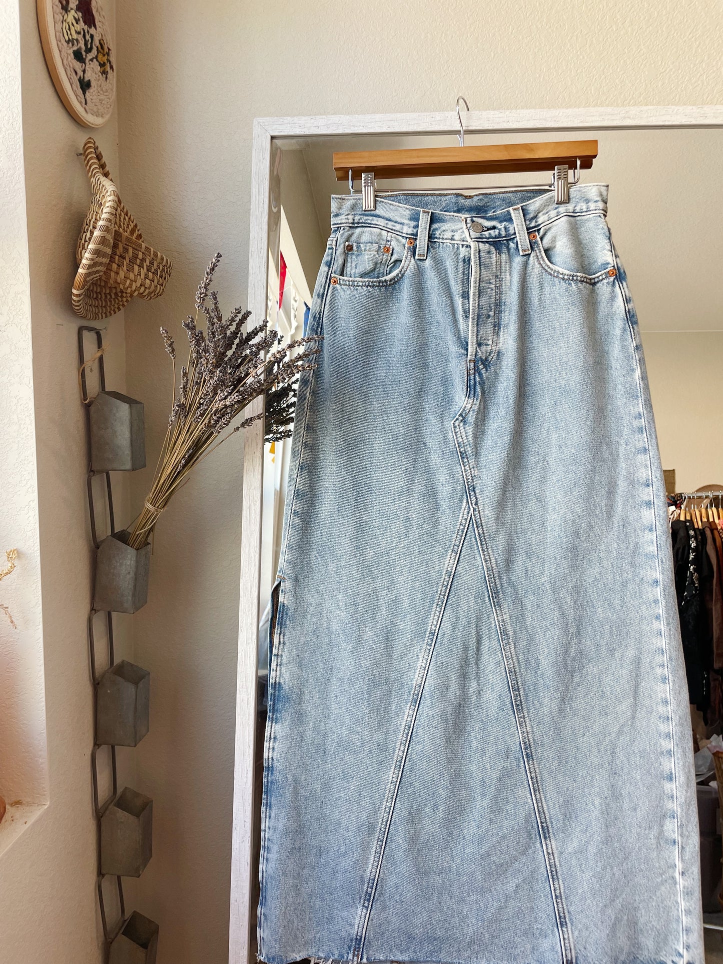 Levi's Denim Skirt (28)