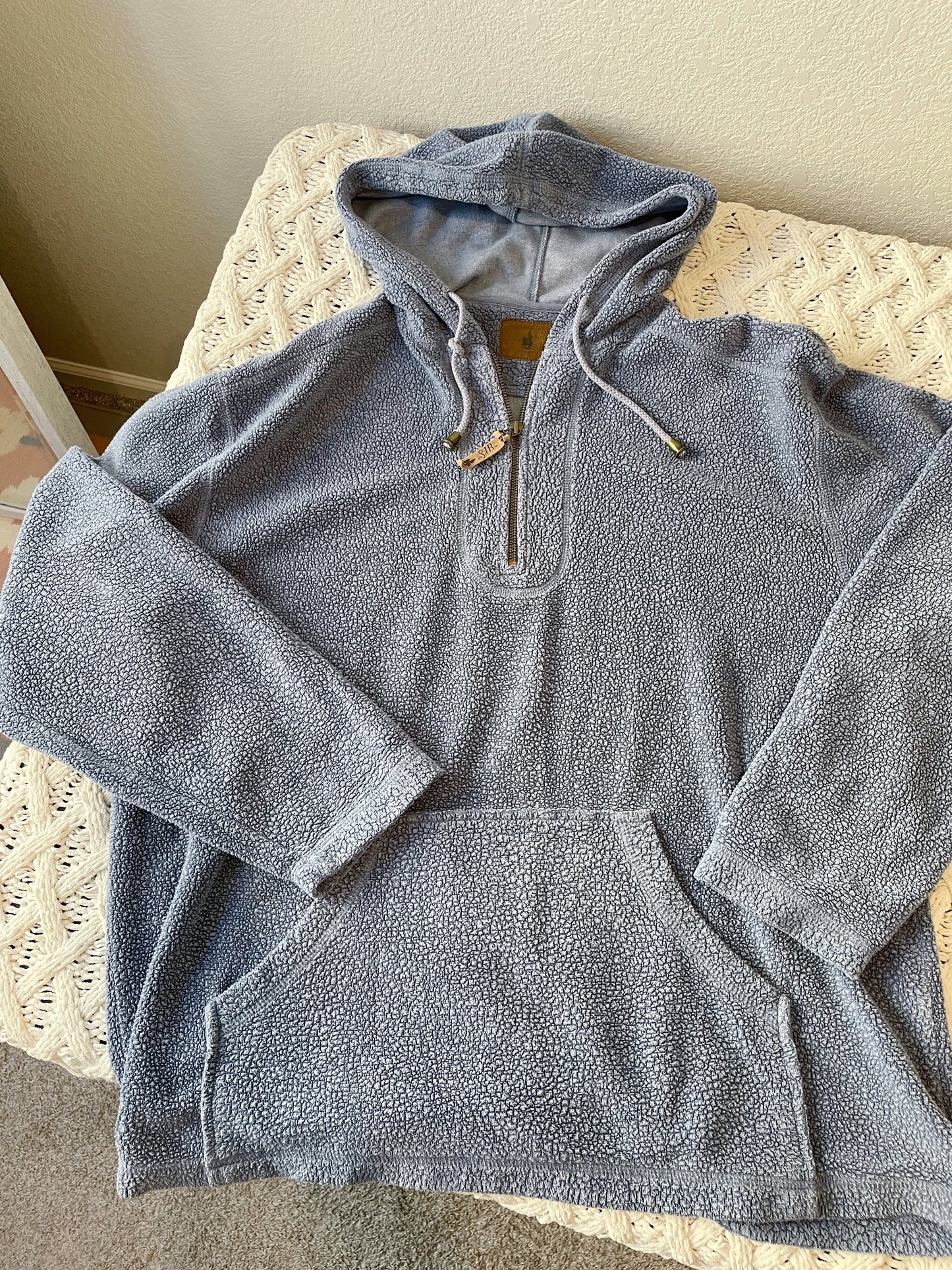 St. John's Bay Hooded Fleece (L)