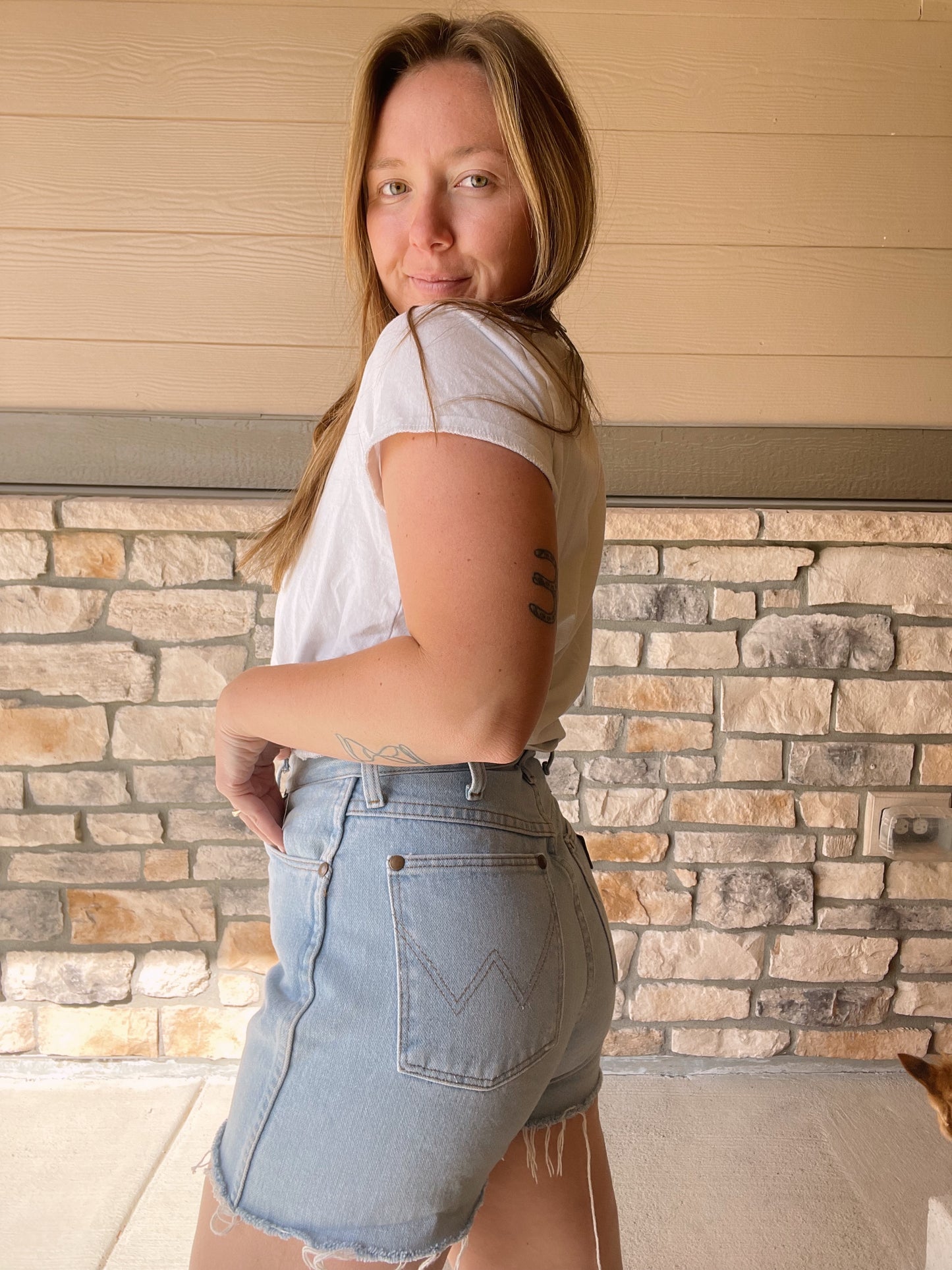 Vintage Wrangler Light Wash Shorts (27)