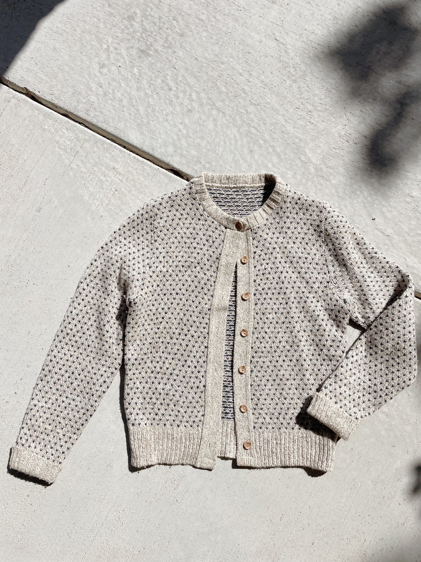 Vintage 100% Wool Handmade Cardigan (S)