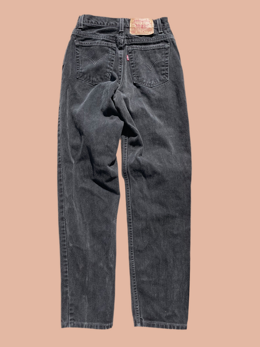 Vintage 2000s Levi's Black Denim Jeans (25)