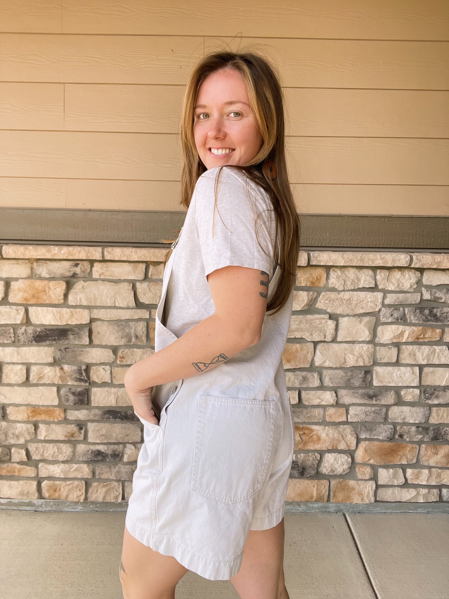 Vintage Cream Gap Shortalls (M)