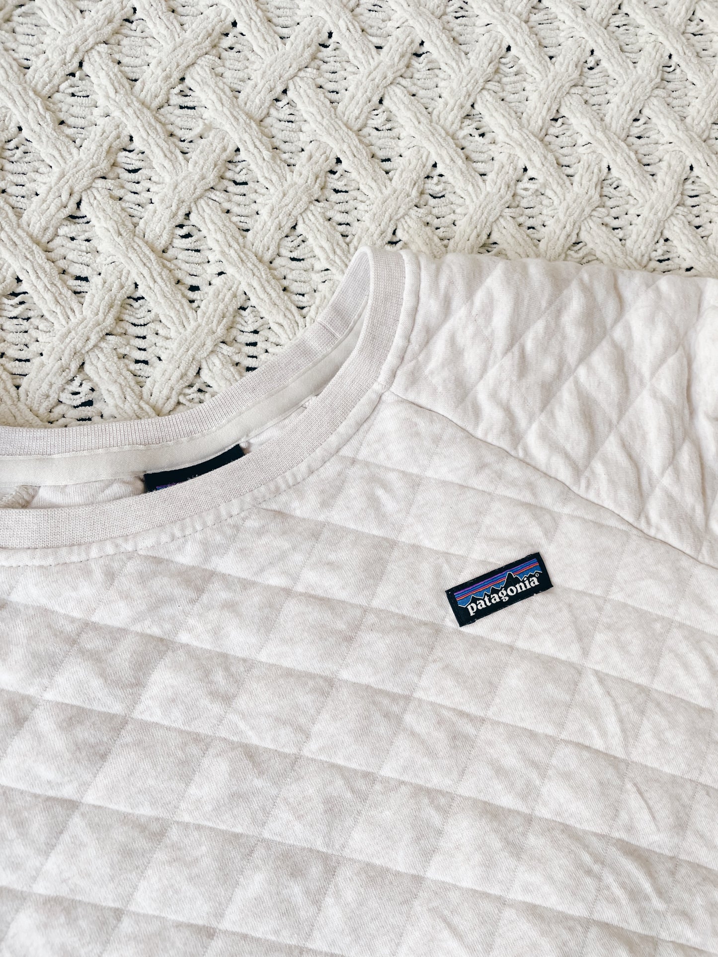 Patagonia Quilted Cropped Crew (Women's S)