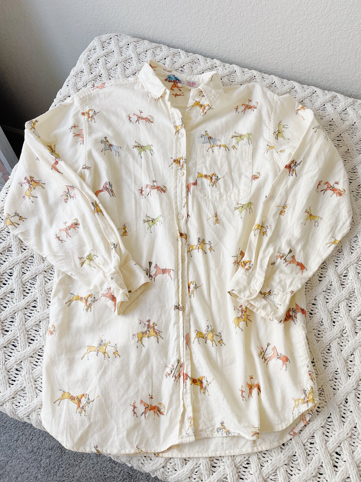 Vintage Western Horse Print Button Down (M)