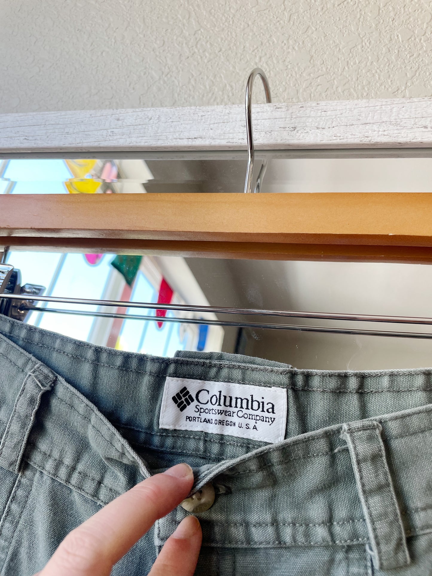 Vintage Columbia Green Shorts (31)