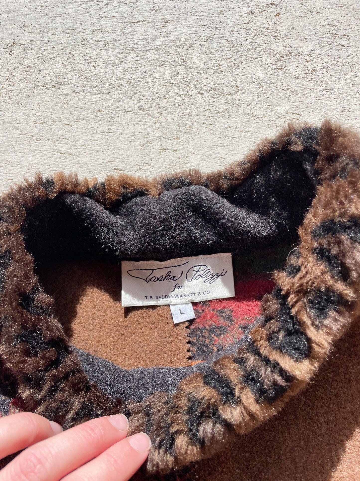 Vintage Tasha Polizzi Canoe Pullover (L/XL)