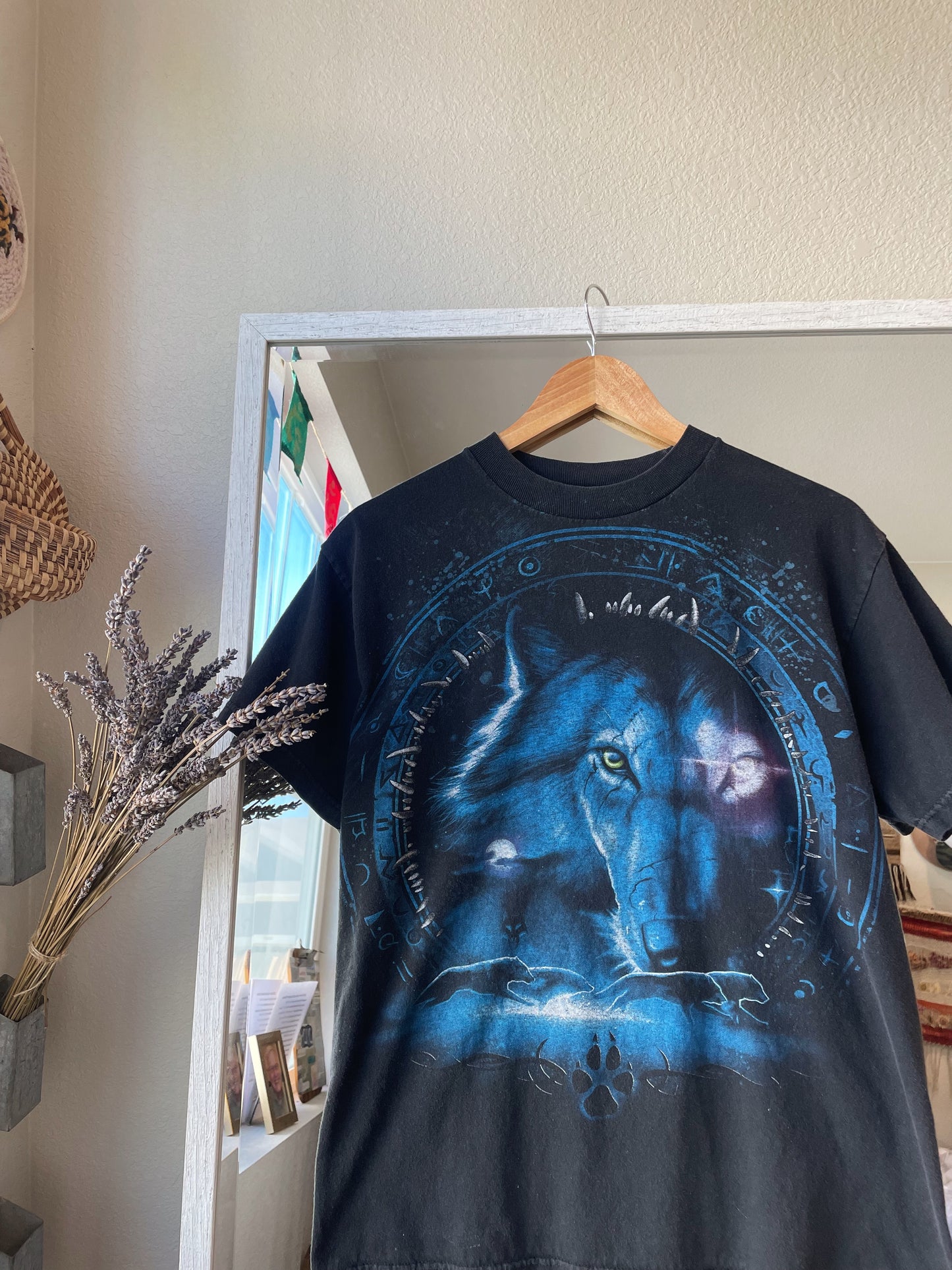 Blue Wolf Tee (M)