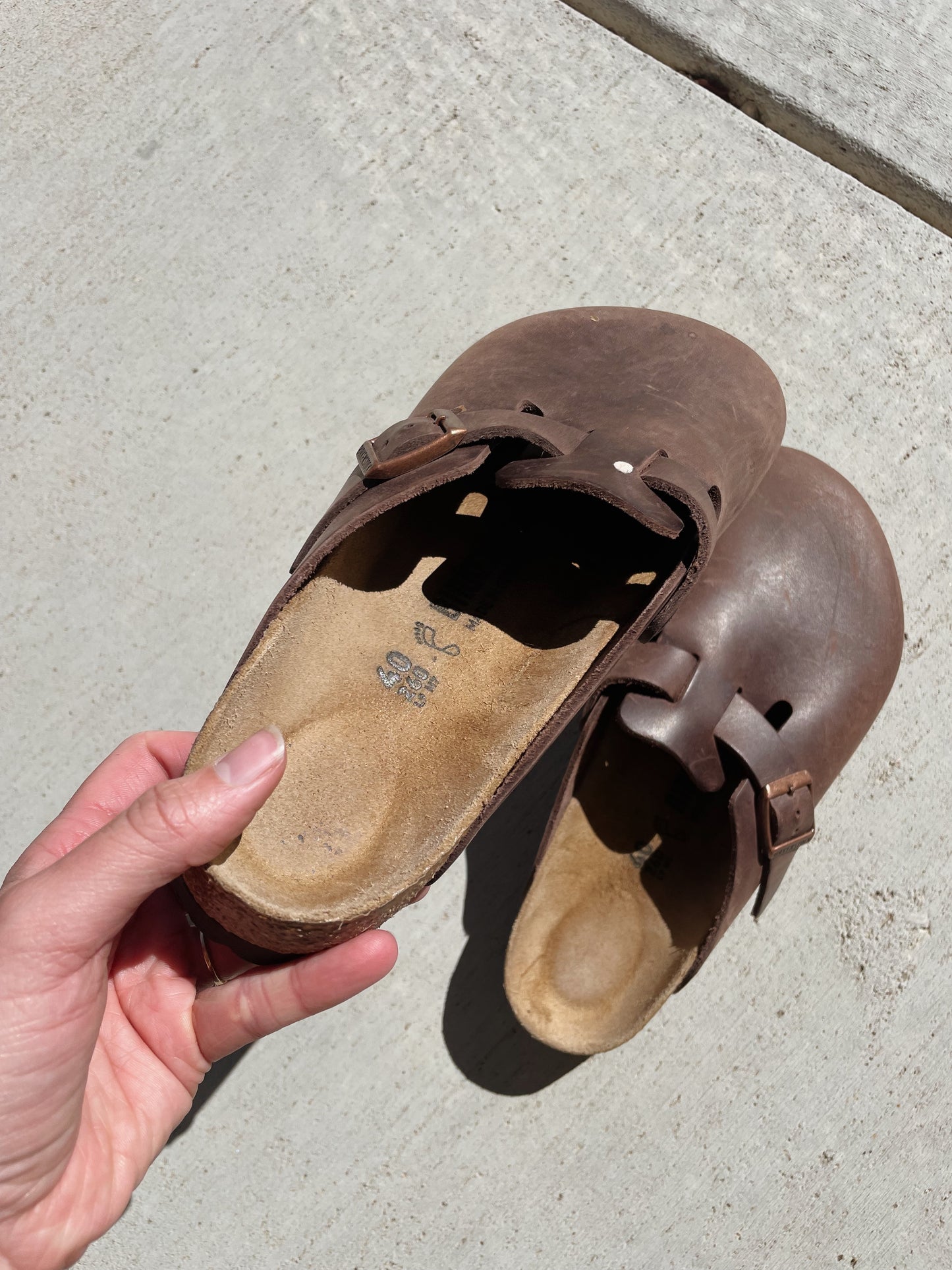 Bireknstock Boston Clogs (EU40/Womens 9)