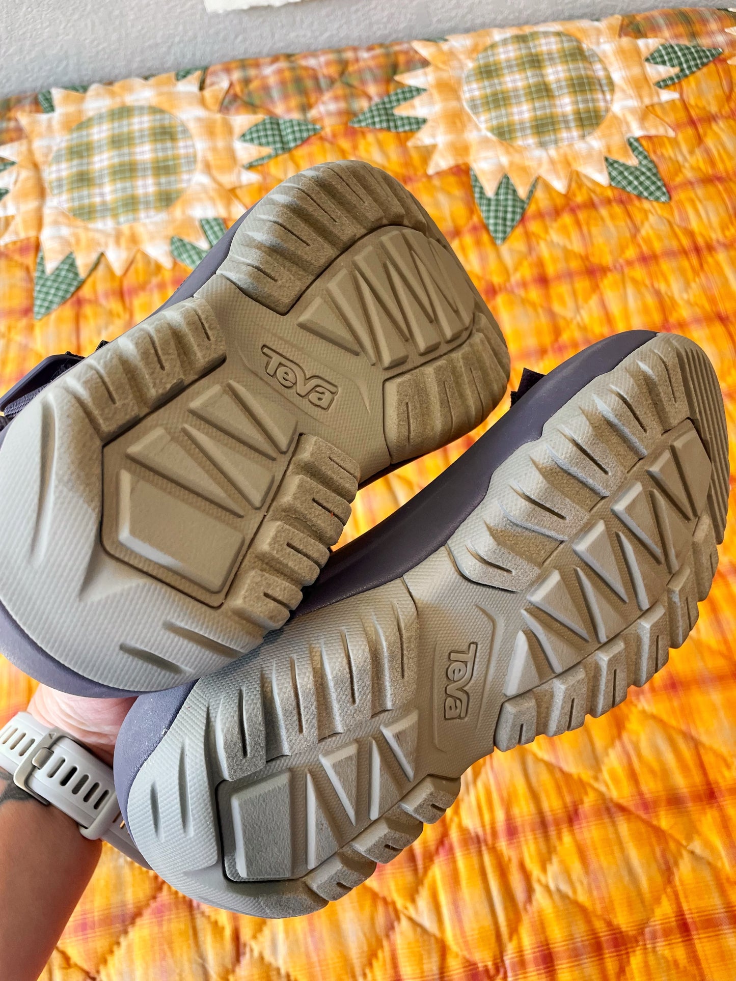 Teva Hurricane Platform Sandals - NEW (Women's 6)