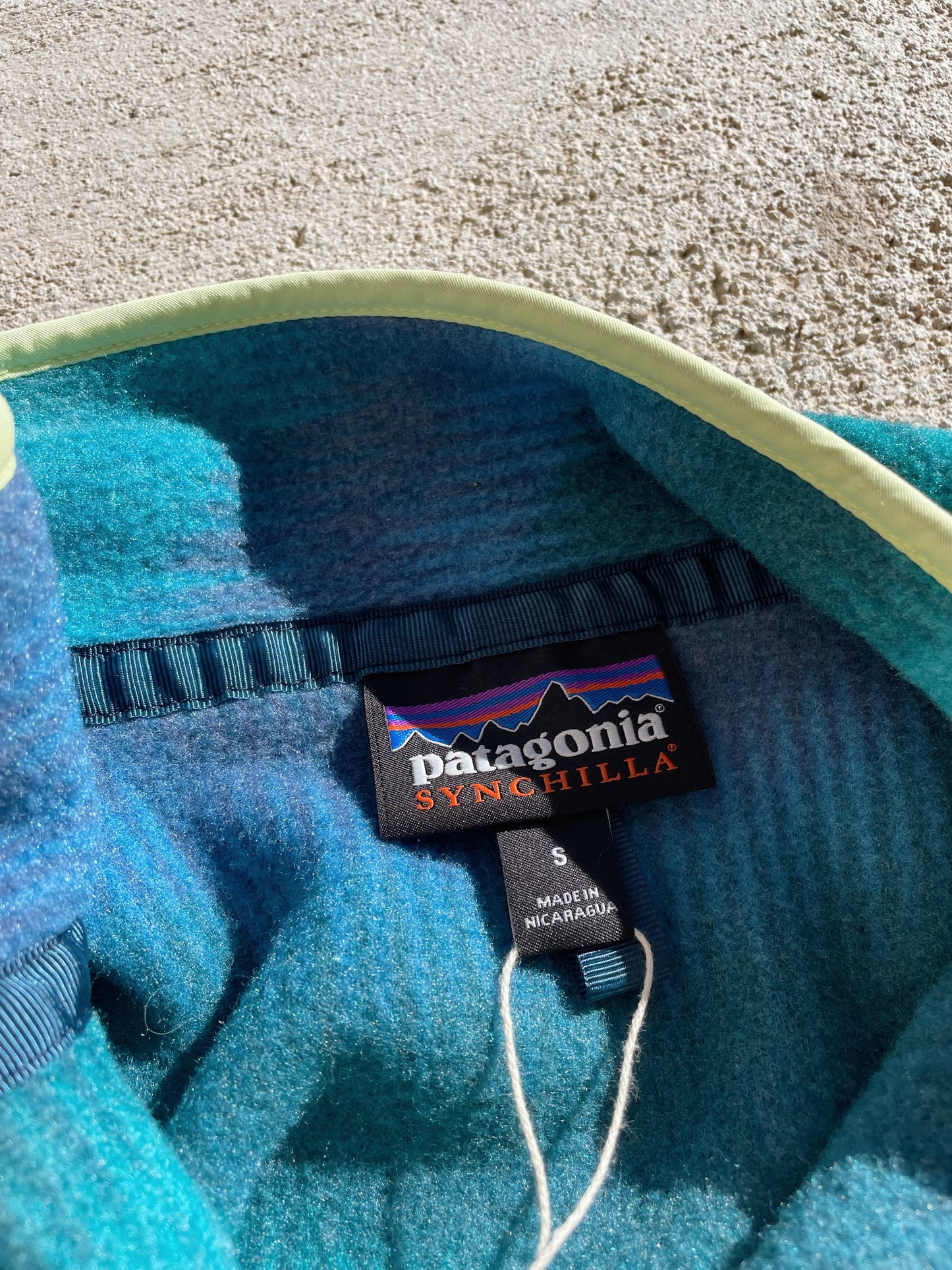 Patagonia Snap Fleece - NEW (S)