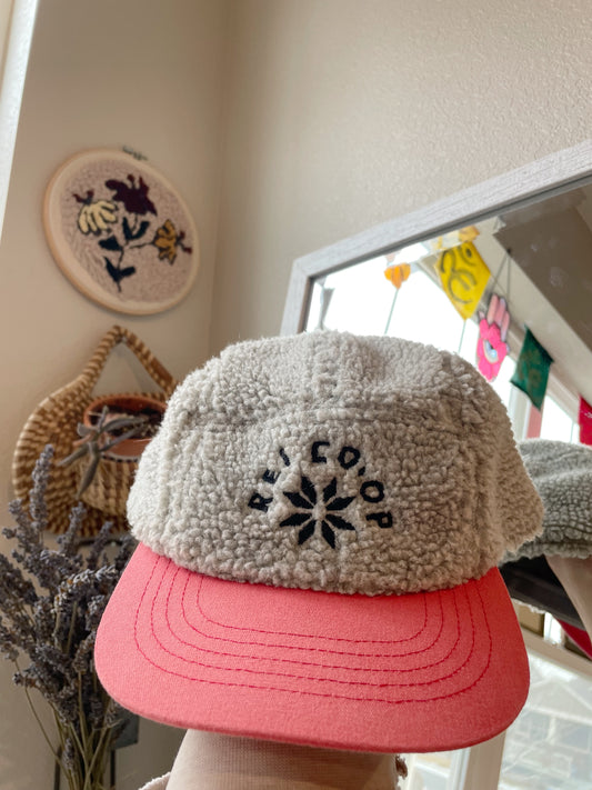 Vintage REI Sherpa Hat