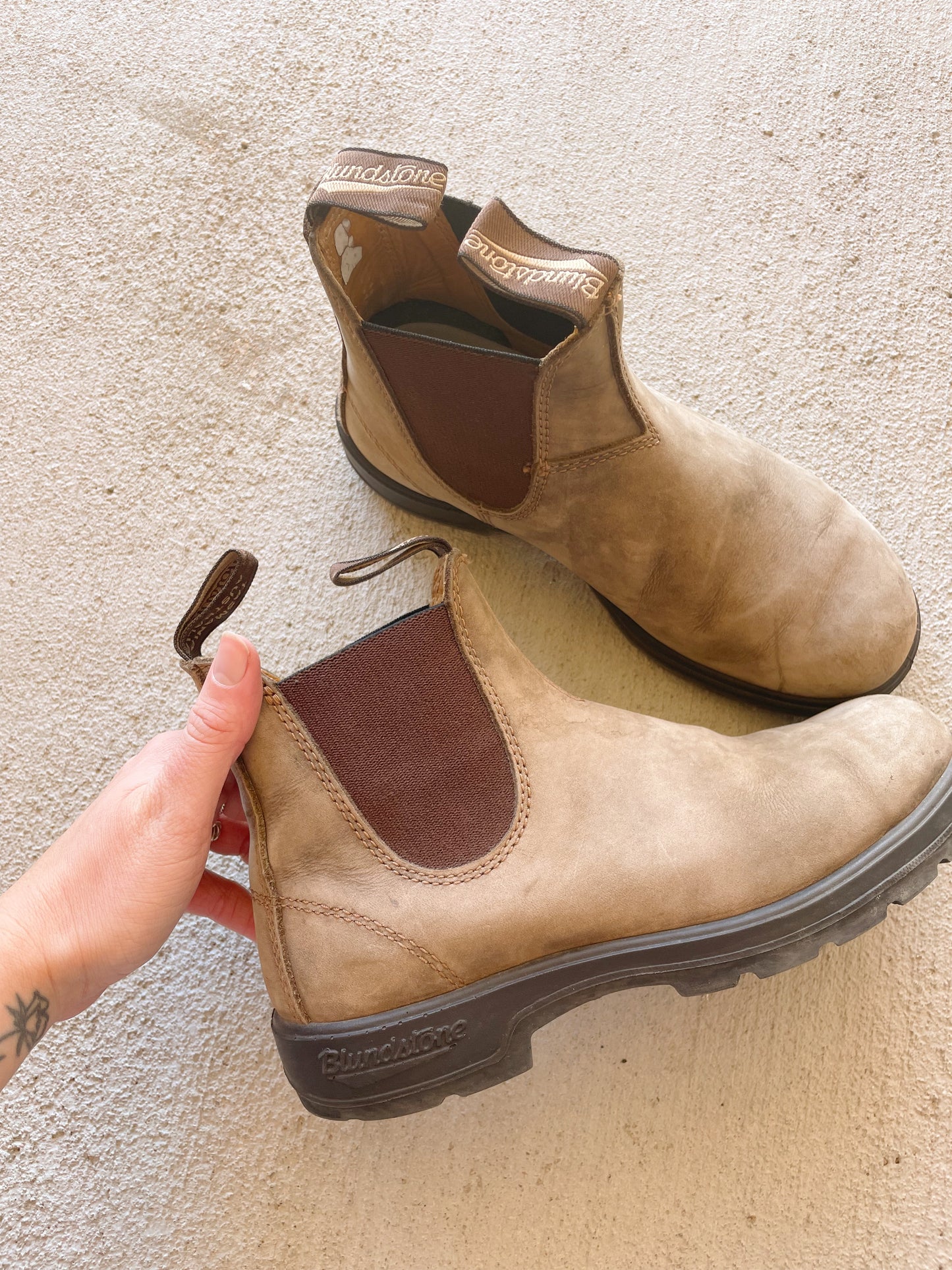 Blundstone Chelsea Boots (6.5/7)