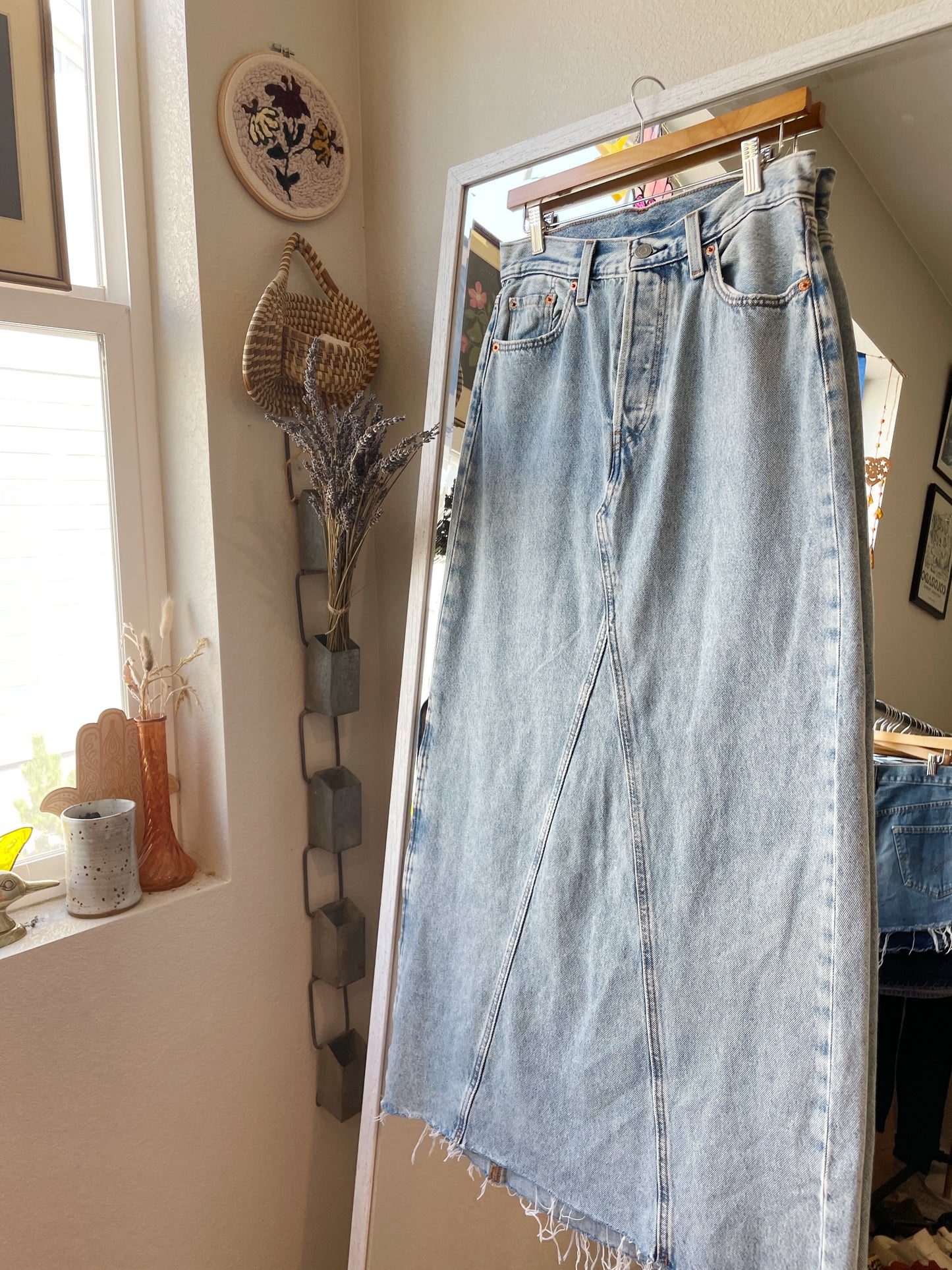 Levi's Denim Skirt (28)