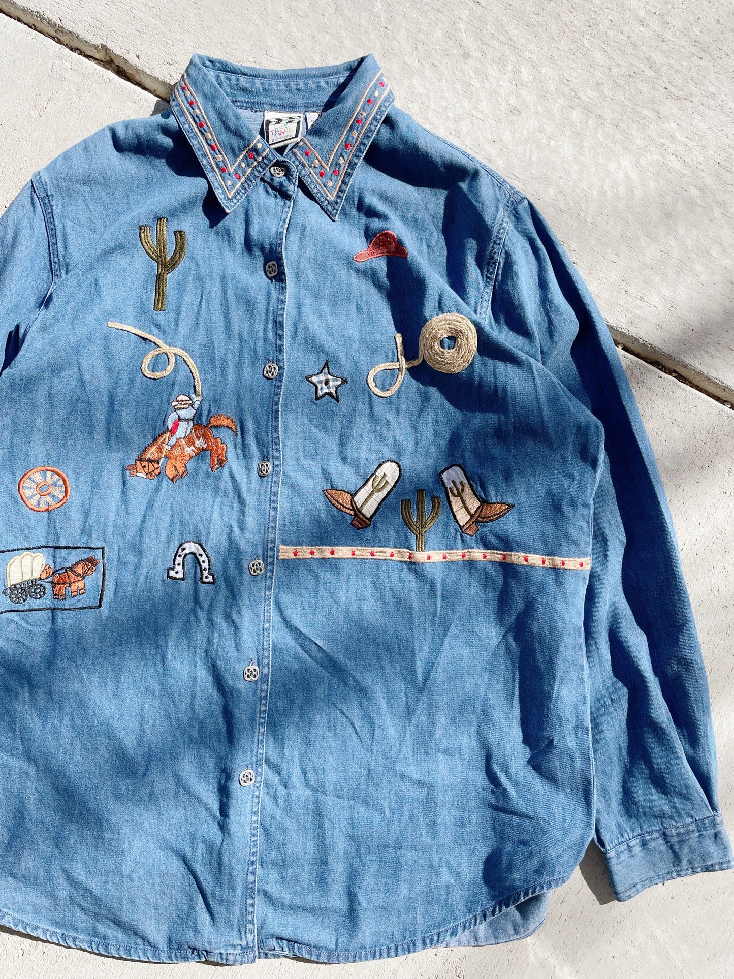 Vintage Cowboy Embroidered Denim Shirt (L/XL)
