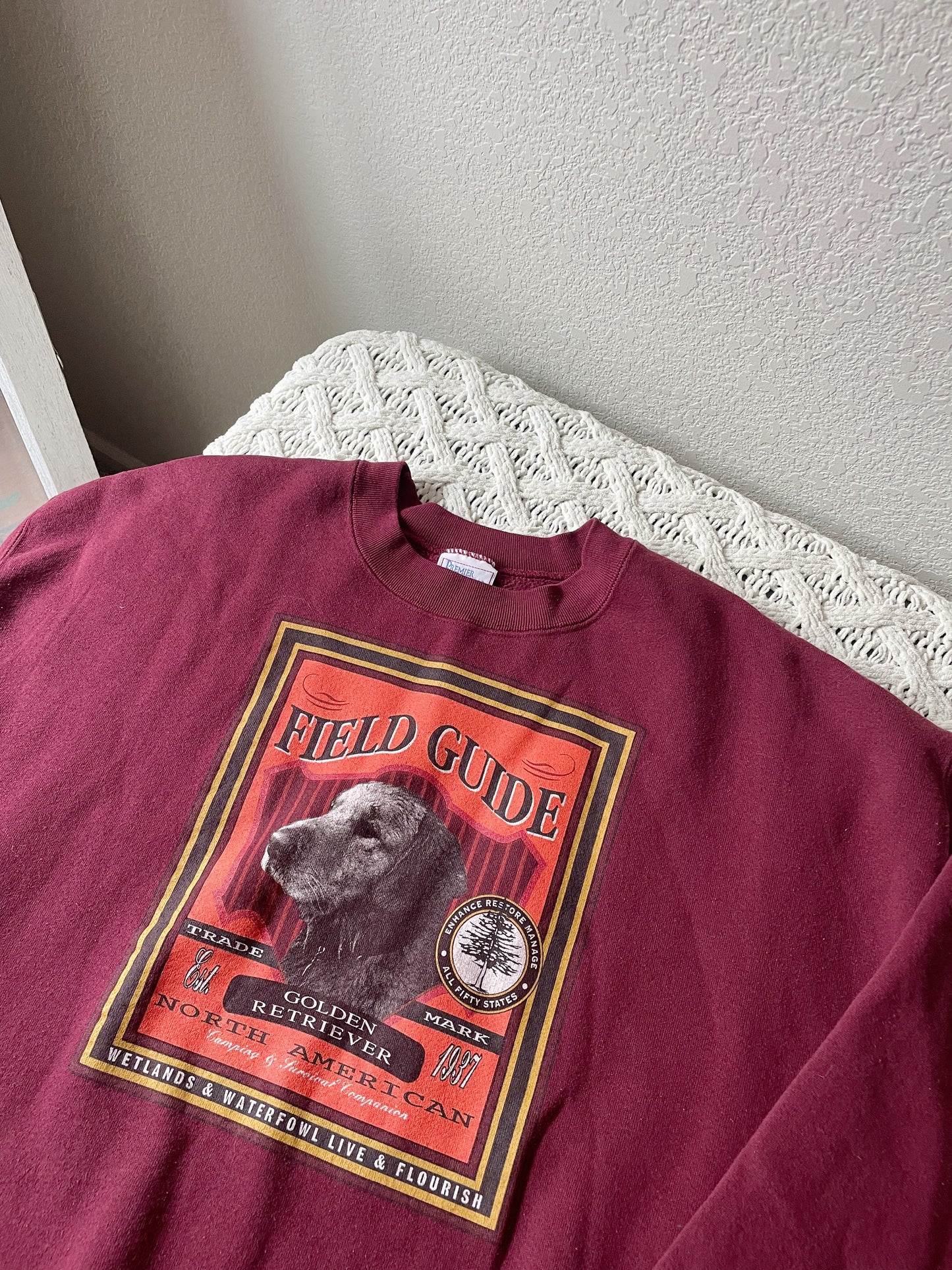 Vintage Golden Retreiver Crew (XL)