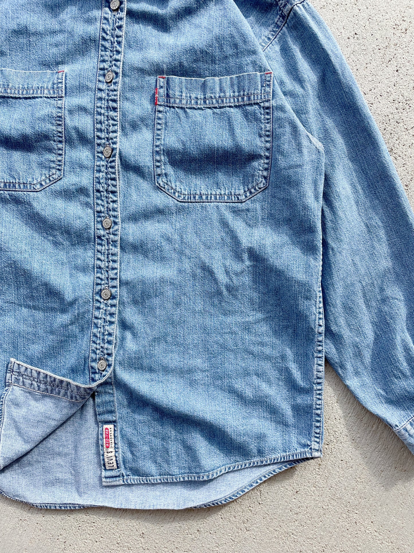 Vintage Levi's Denim Shirt (S/M)