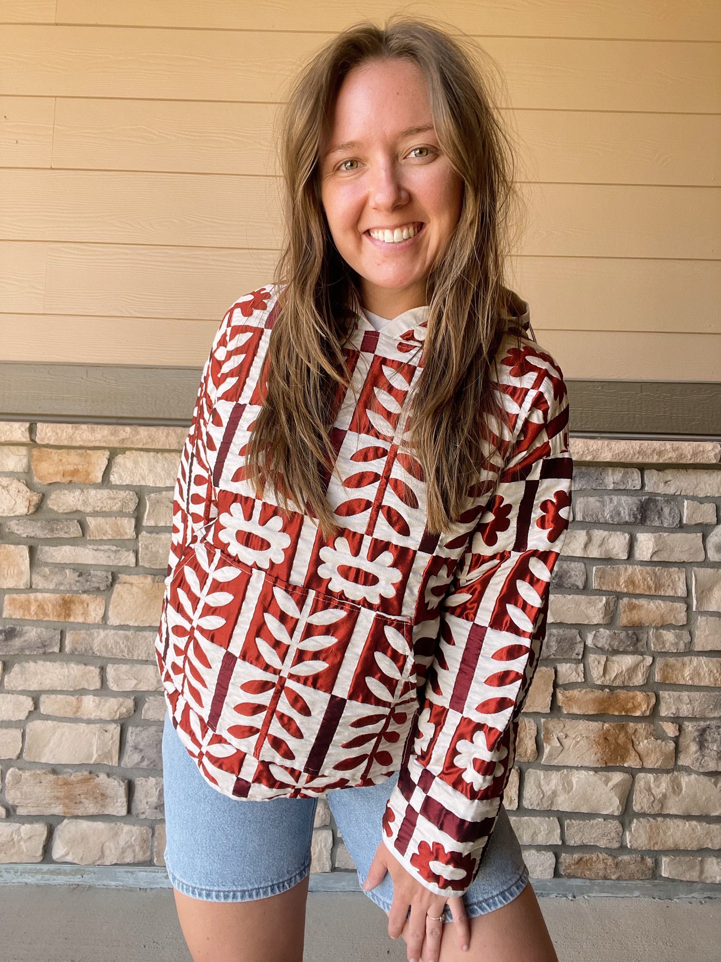 Flower Pattern Quilted Hoodie (M)