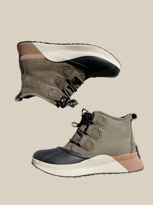 SOREL Out N About Classic Duck Boot (Women's 7)