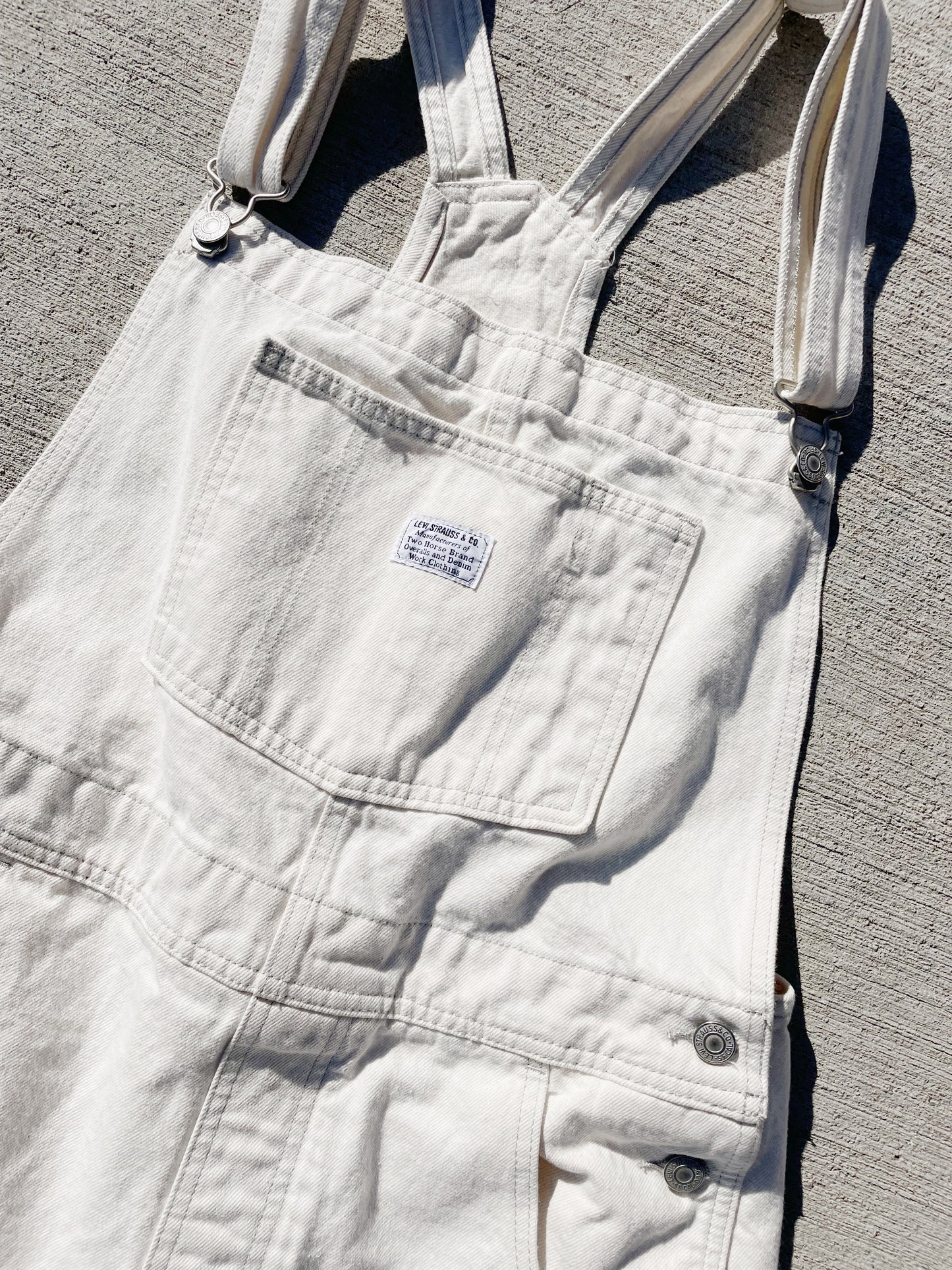 Levis Cream Shortalls (L)
