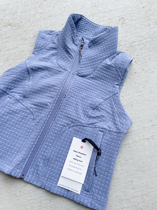 Lululemon Hiking Vest - NEW (Women's 8)