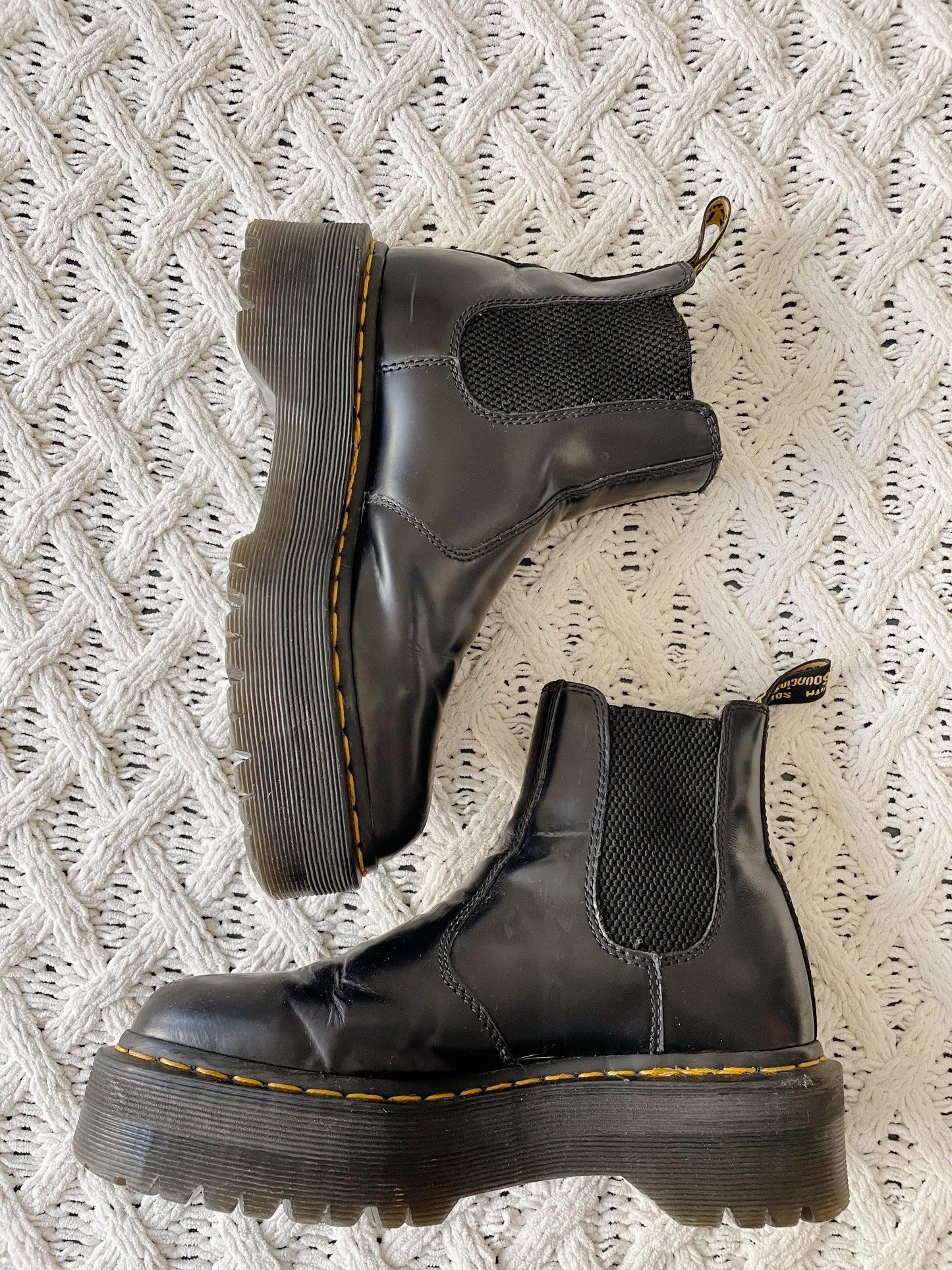 Dr. Marten Leather Chelsea Platform Boots - AS IS (7/7.5)