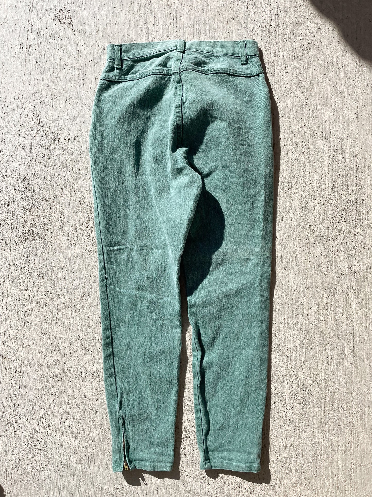 Vintage Republic Green Zipper Ankle Jeans (28)