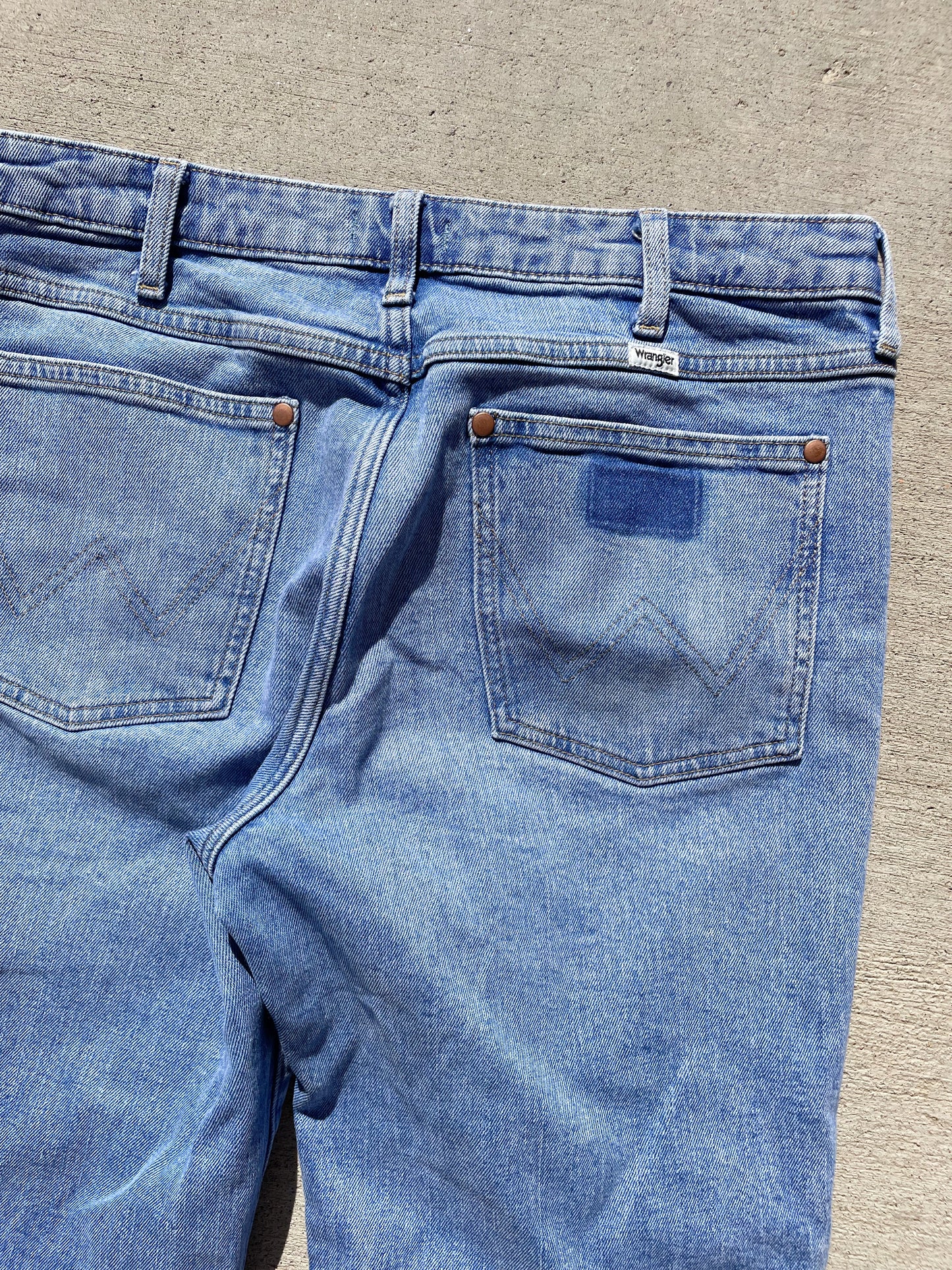 Wrangler Boot Cut Jeans (34)