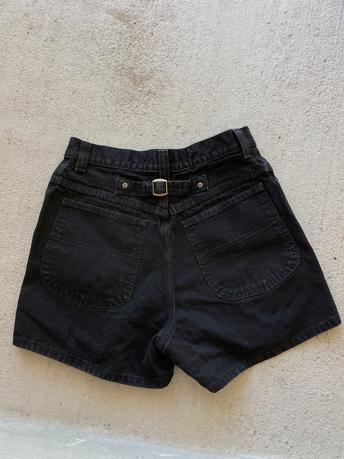 Vintage Lee Buckle Back Shorts (28)