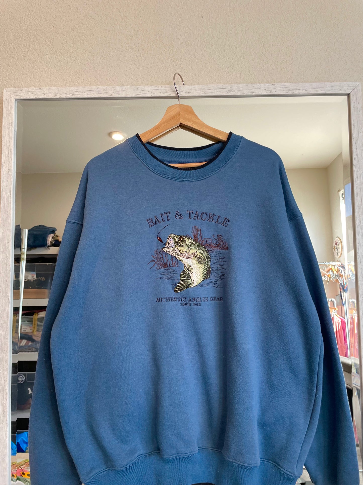 Vintage Bait & Tackle Fish Crewneck (XL)