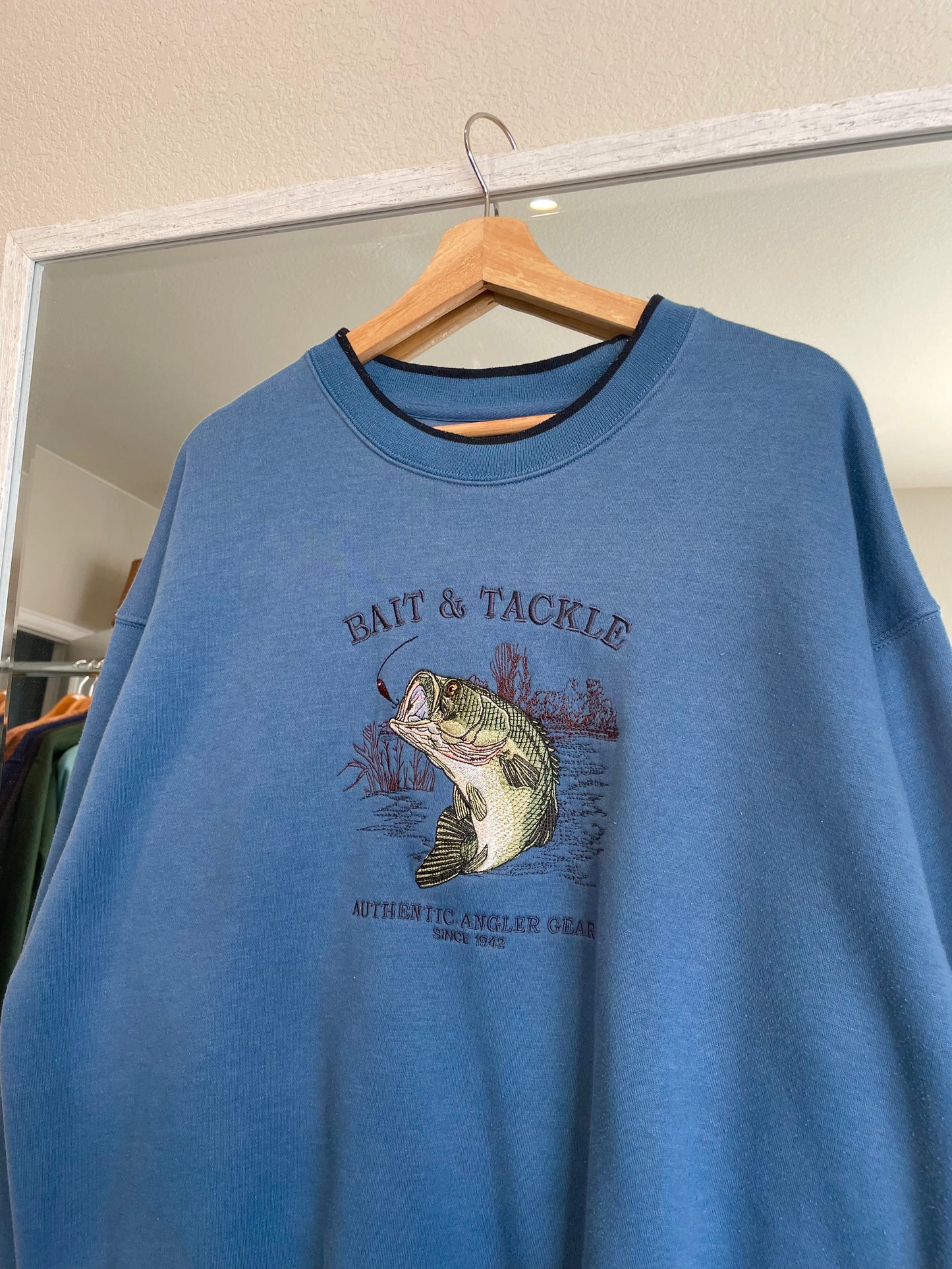 Vintage Bait & Tackle Fish Crewneck (XL)