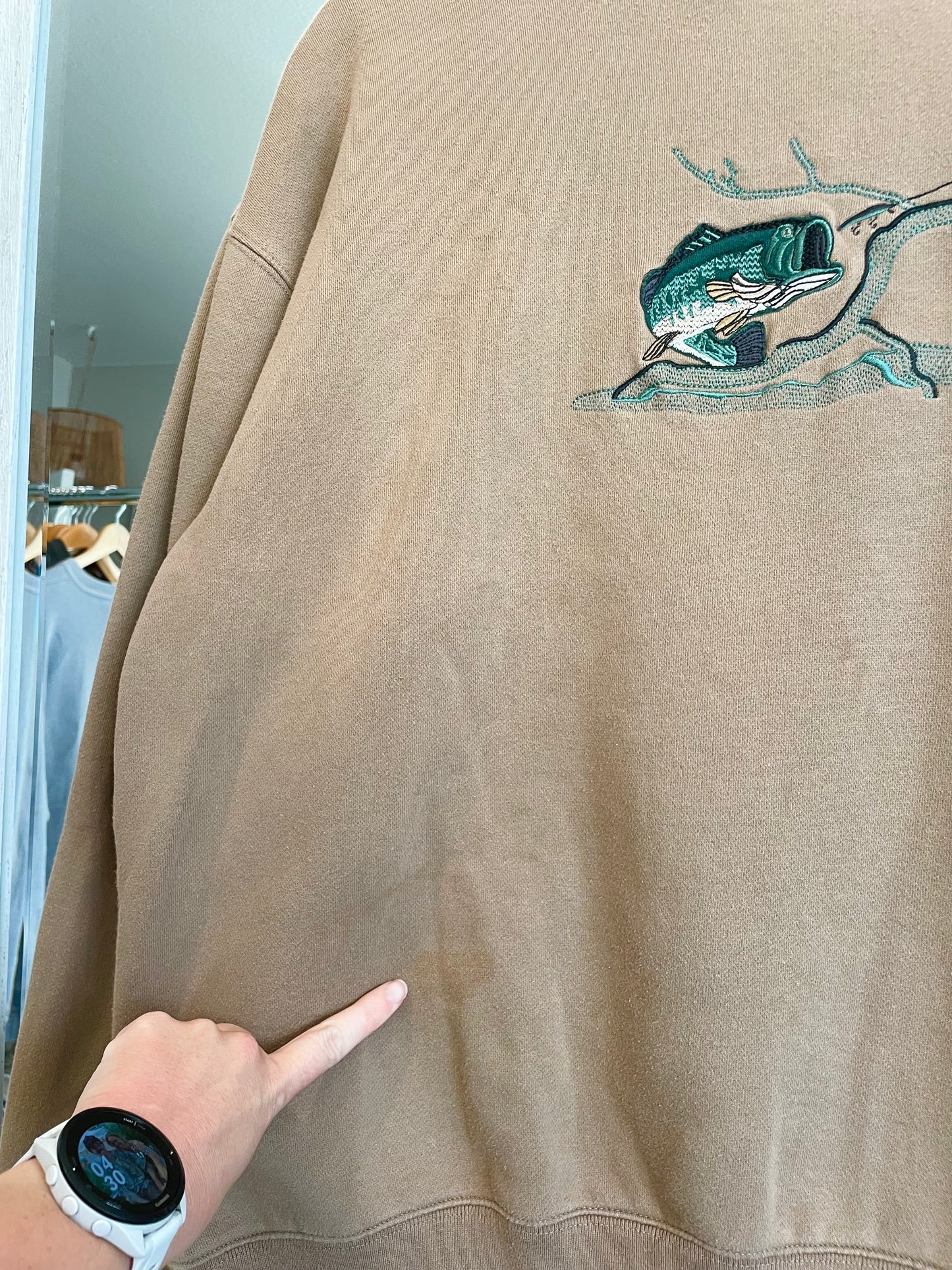 Vintage Tan Embroidered Fish Crewneck - AS IS (XL)