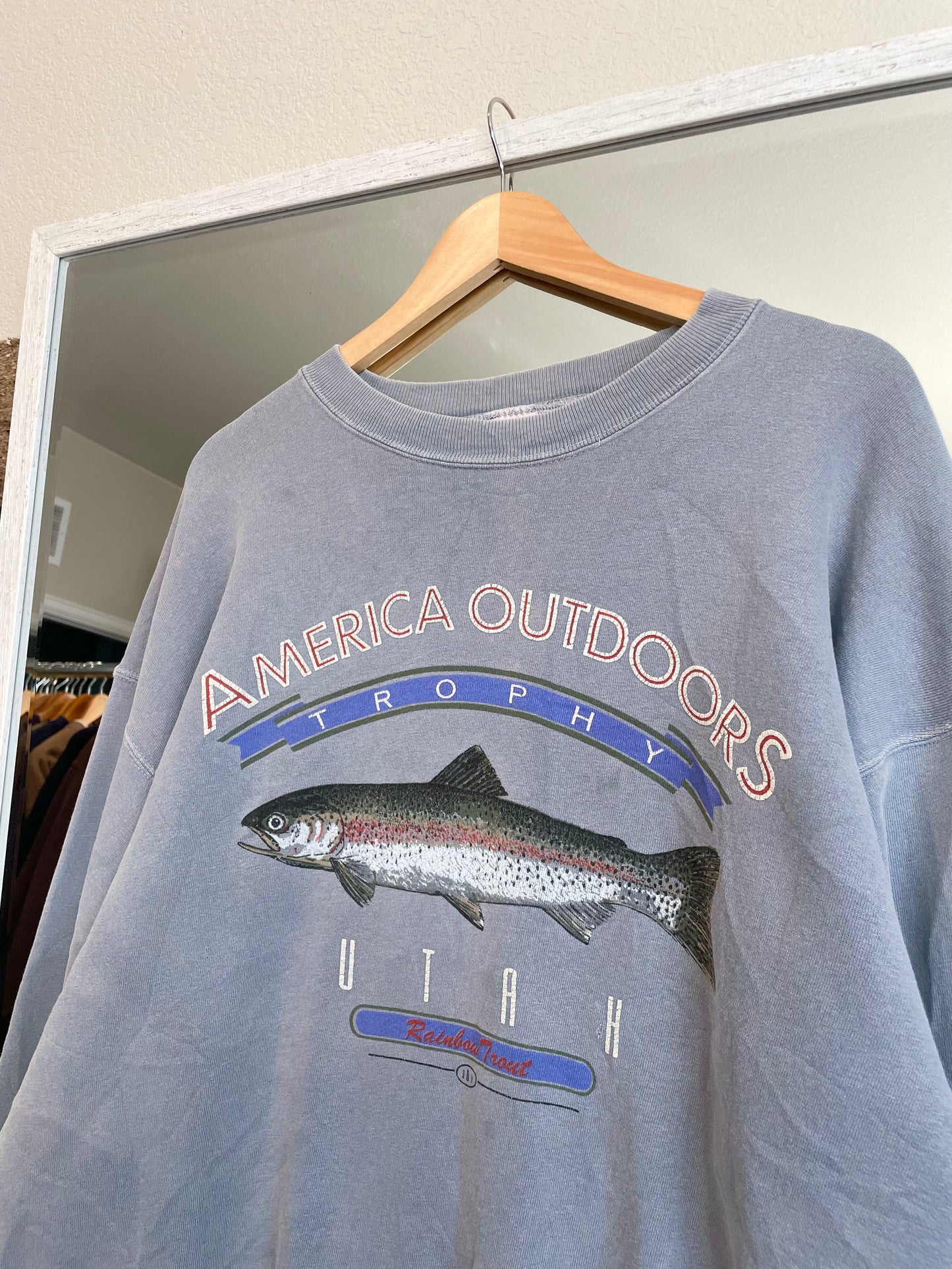 Vintage American Trout Crewneck (XXL)