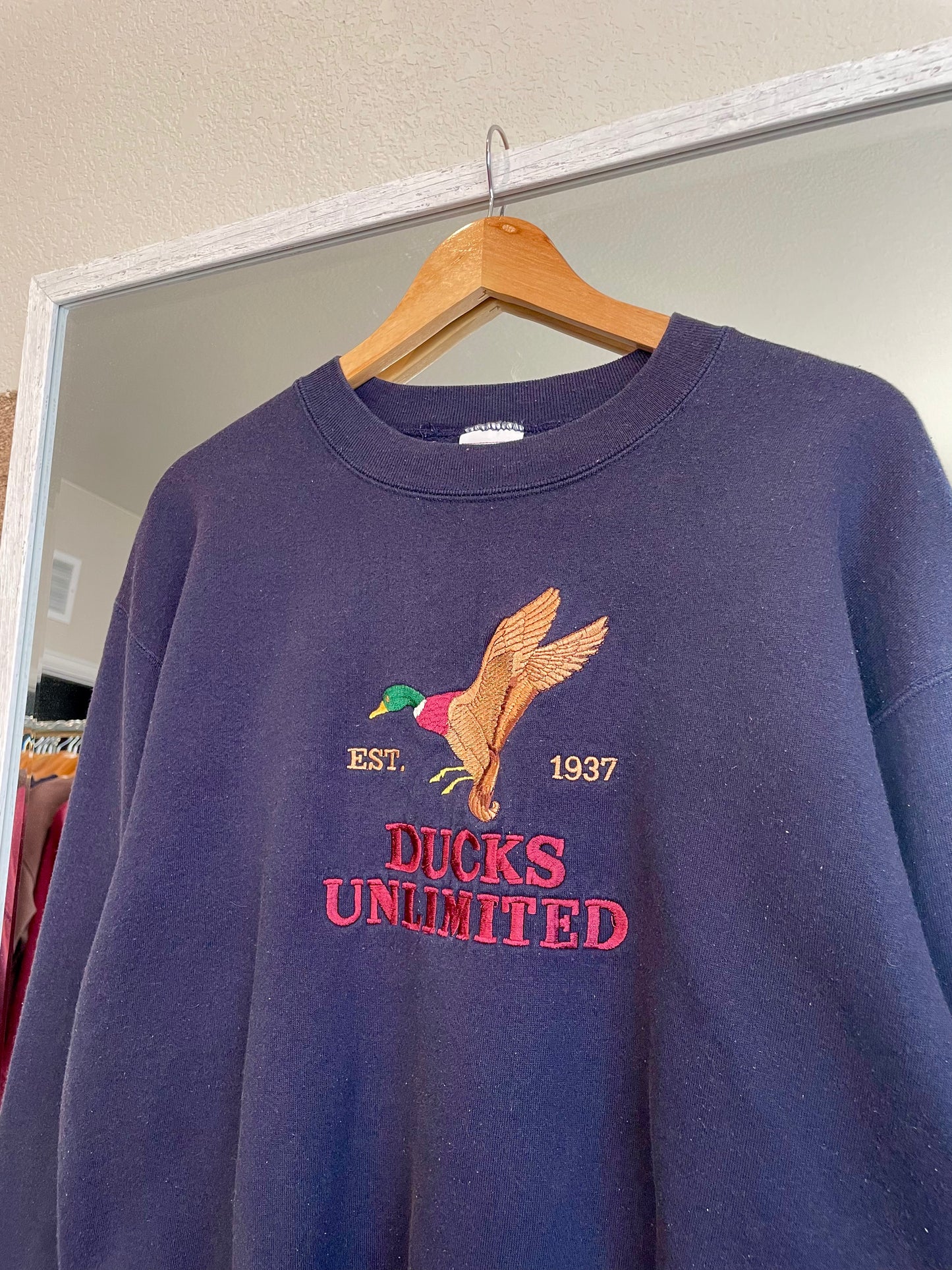 Vintage Embroidered Ducks Unlimited Crewneck (L)