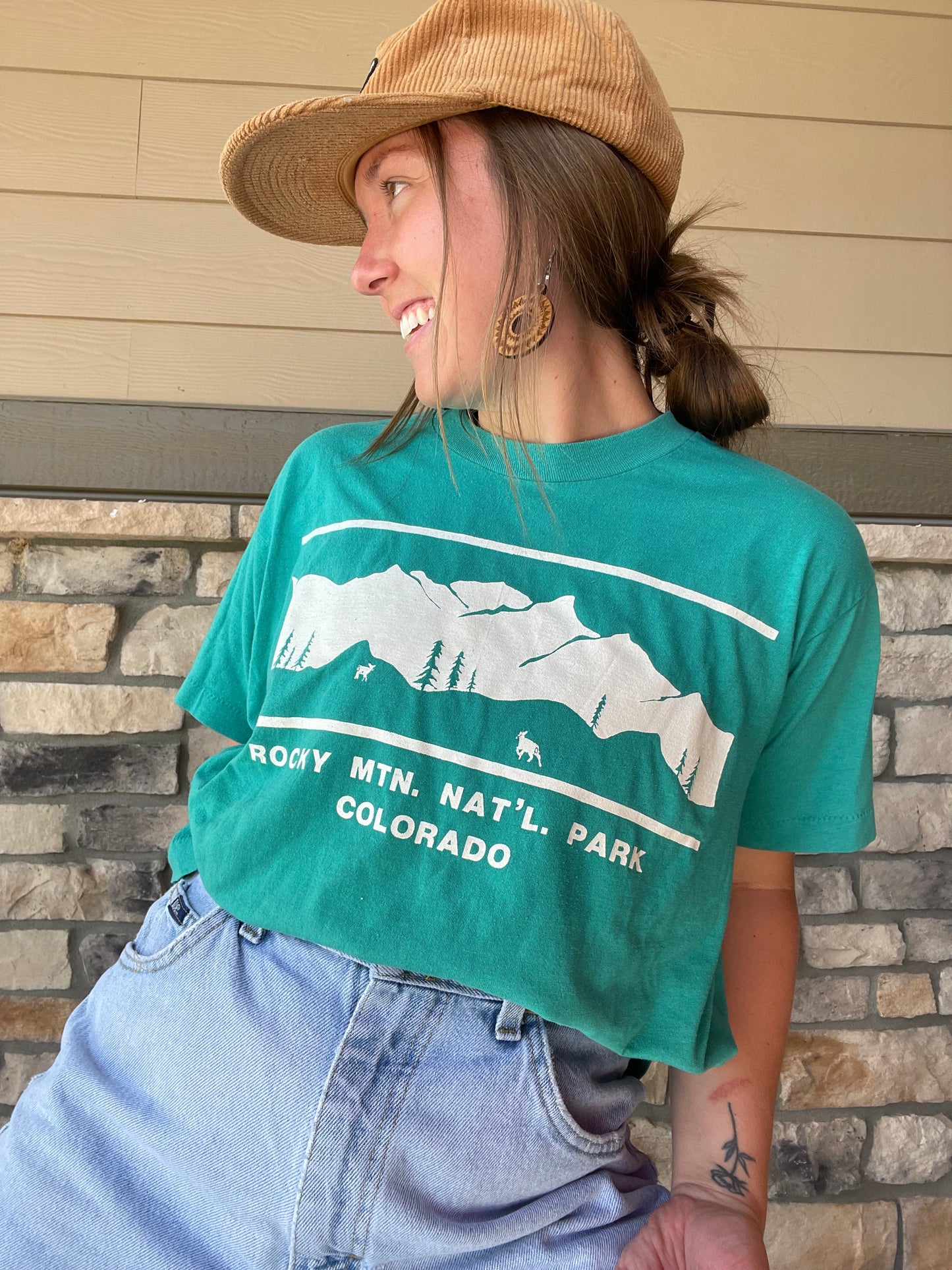 Vintage 1980's Rocky Mtn National Park Tee (L/XL)