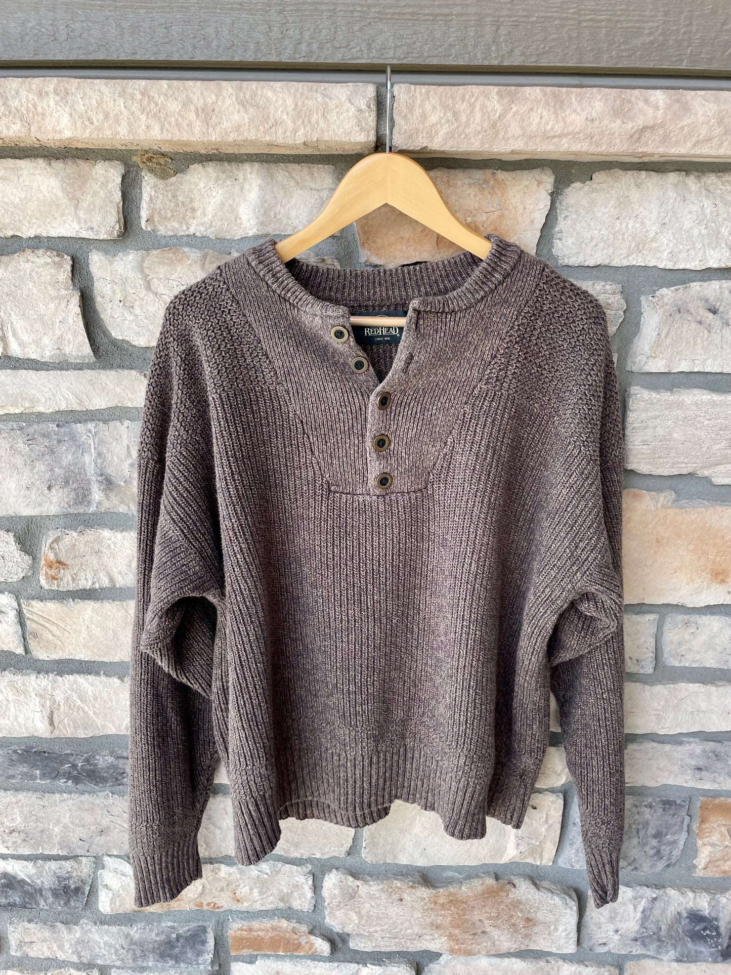 Brown Red Head Henley Sweater (XL)