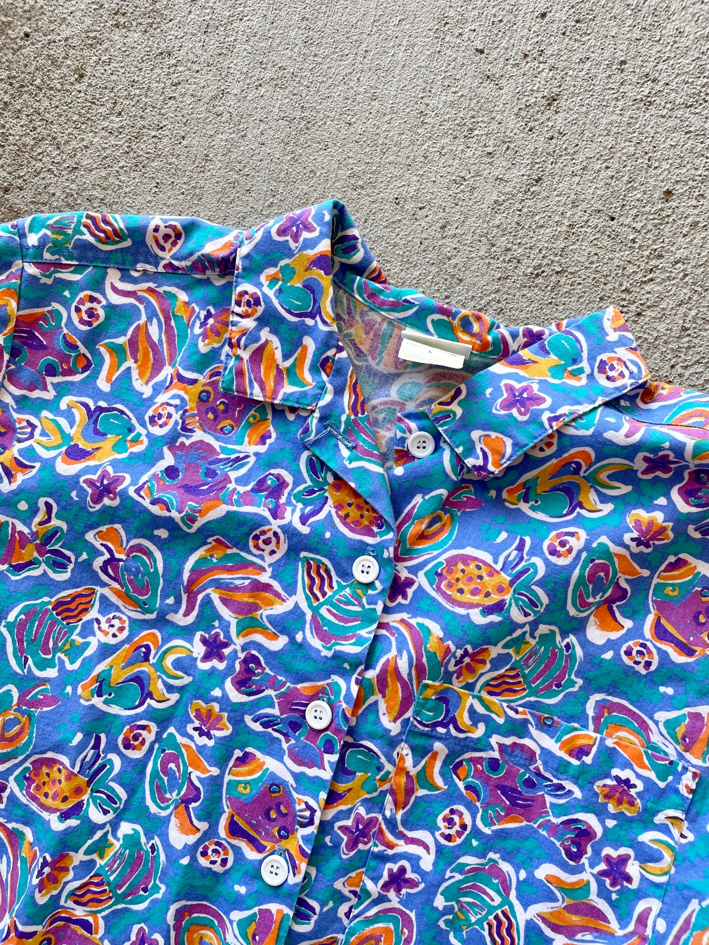 Vintage Fishy Button Up (M)