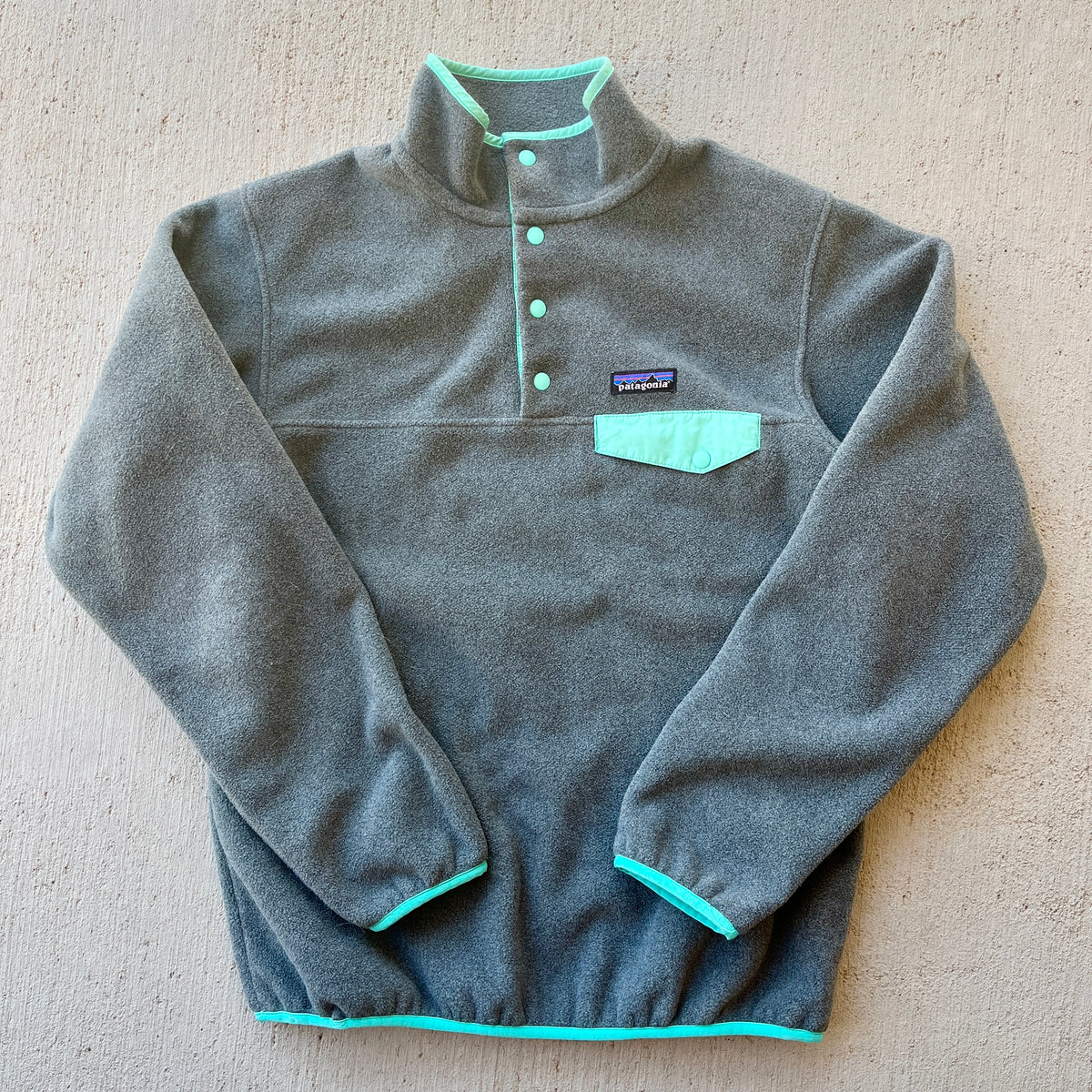 Patagonia Grey Snap T Fleece (M)