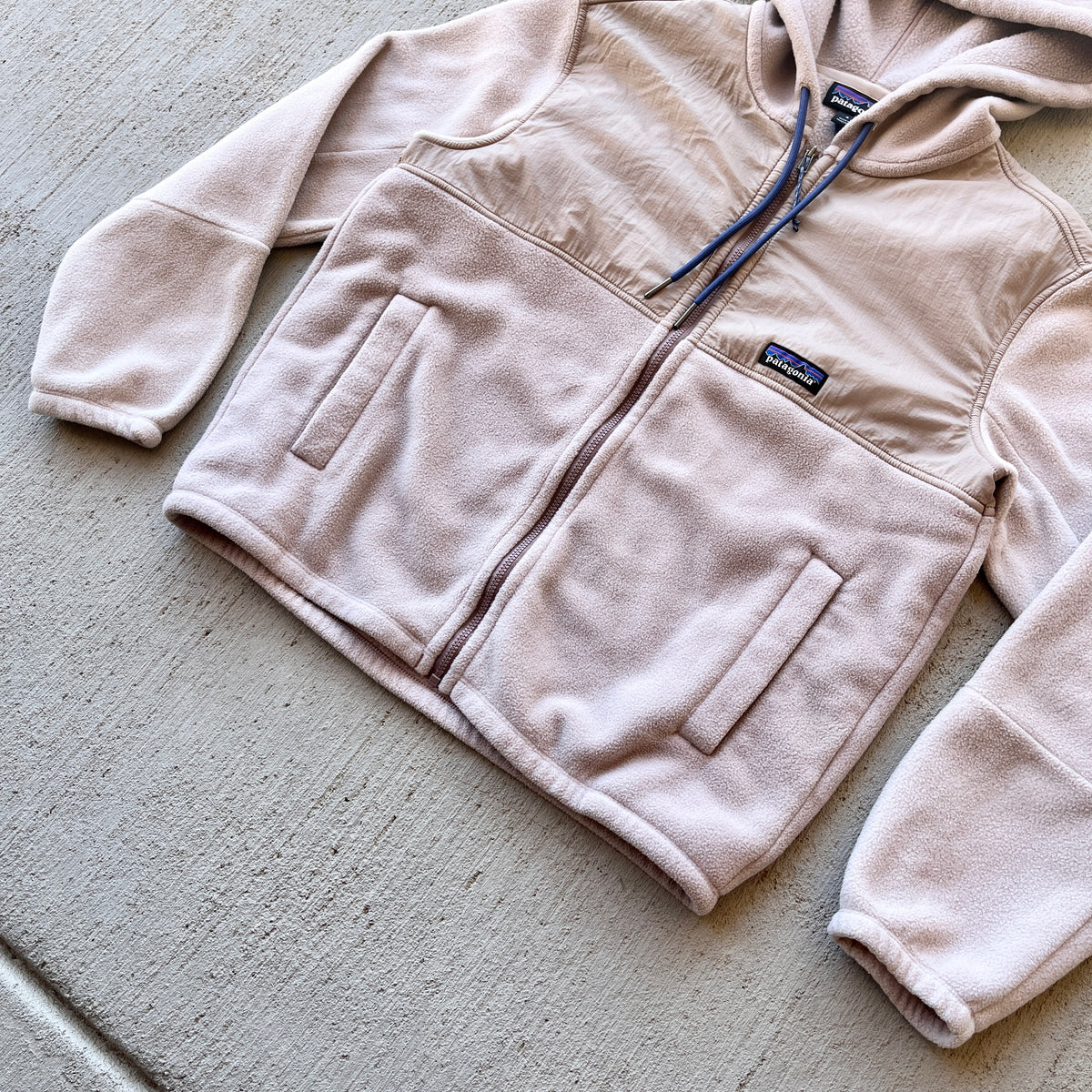 Patagonia Hooded Full Zip Fleece (S)
