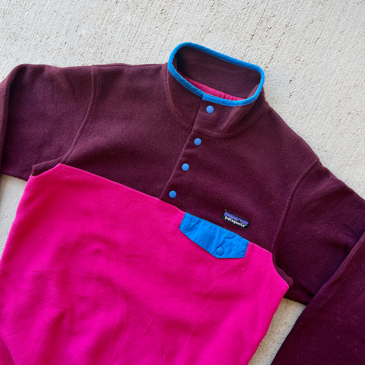 Patagonia Maroon & Pink Snap T Fleece (S)