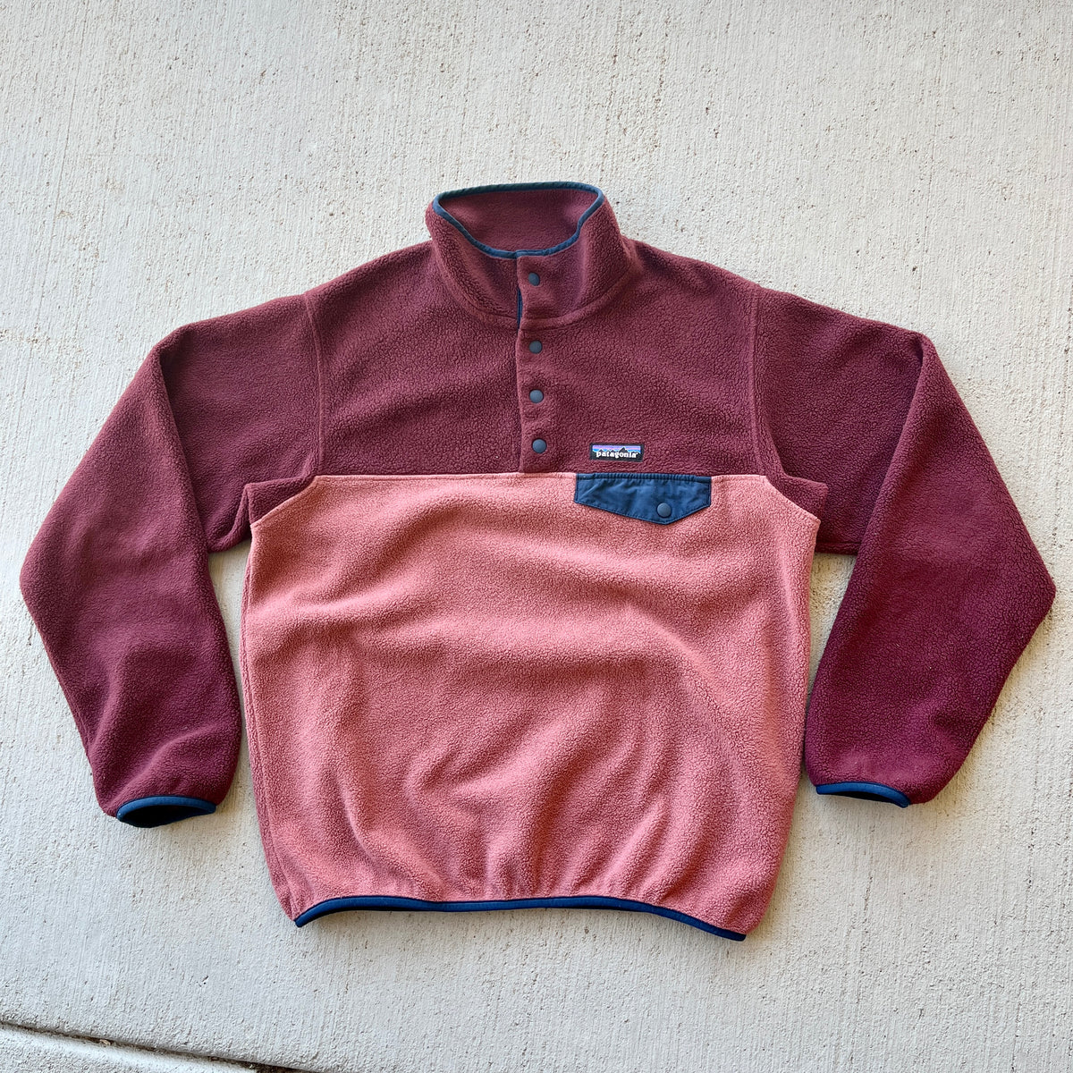 Patagonia Mauve Snap T Fleece (S/M)