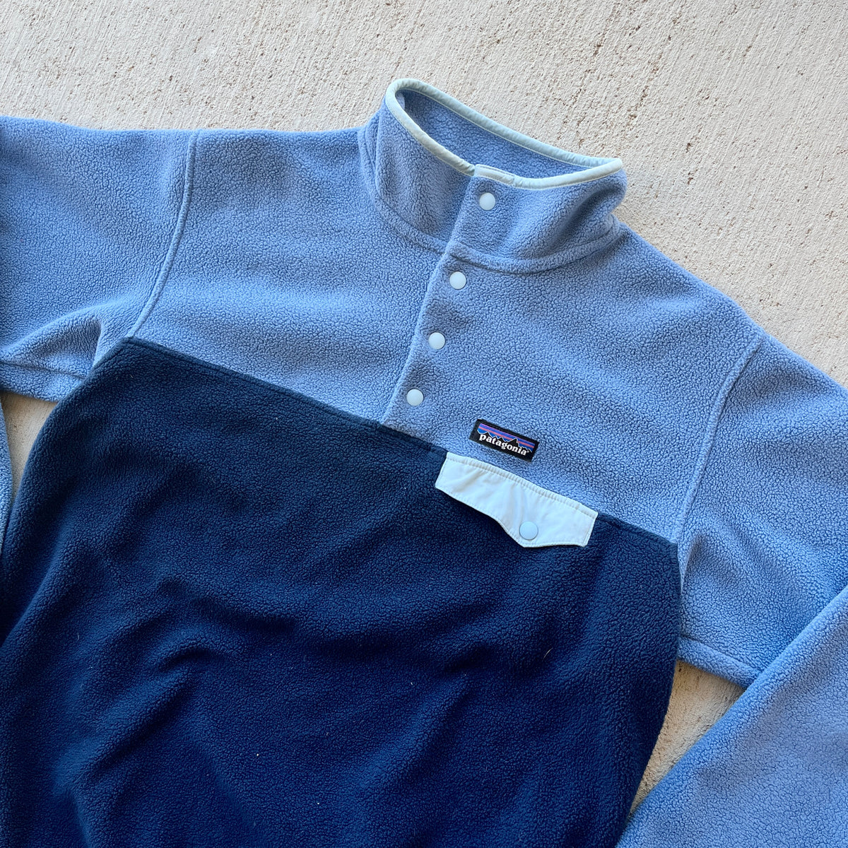 Patagonia Blue & Navy Snap T Fleece (M)