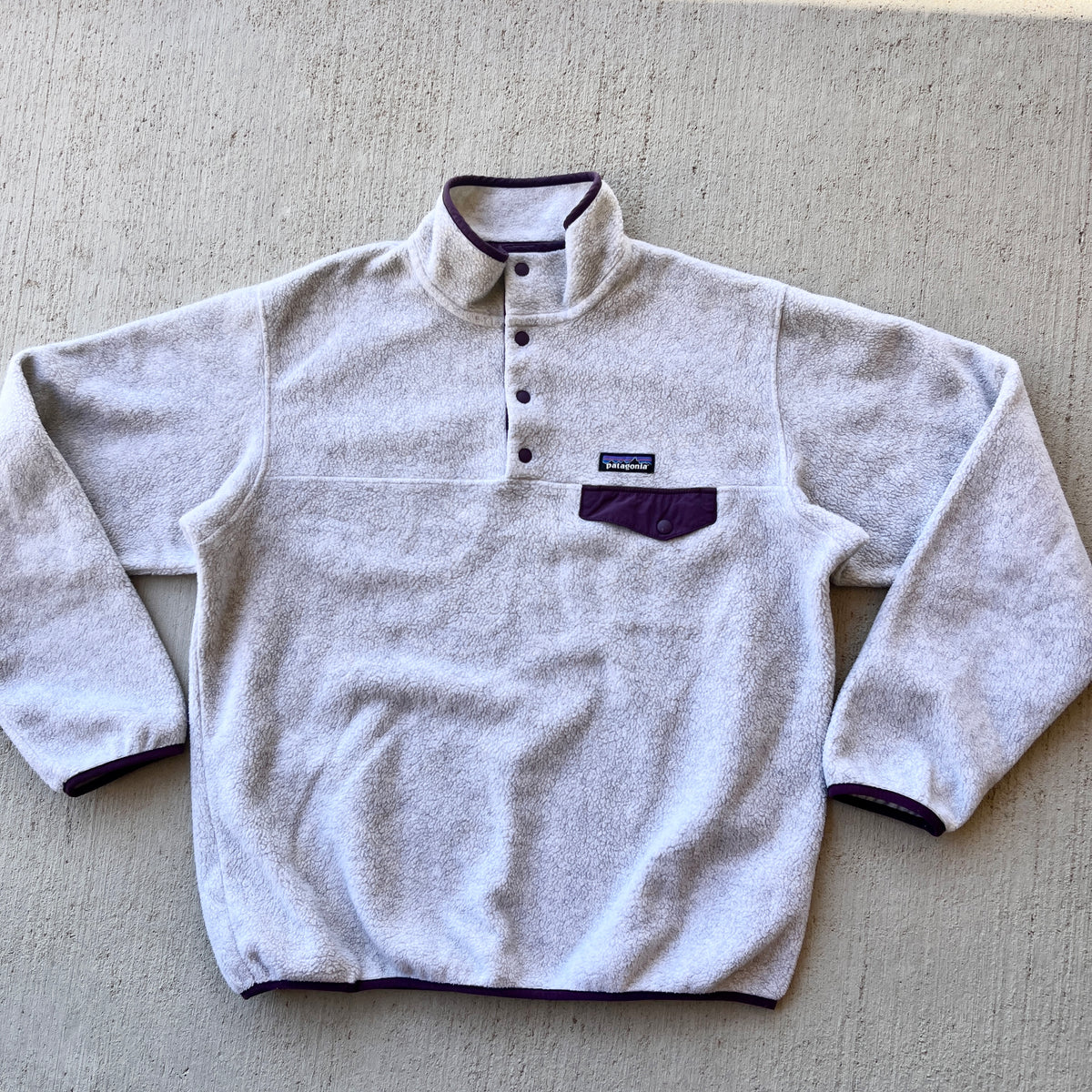 Patagonia Grey w/ Purple Pocket Snap T Fleece (L/XL)