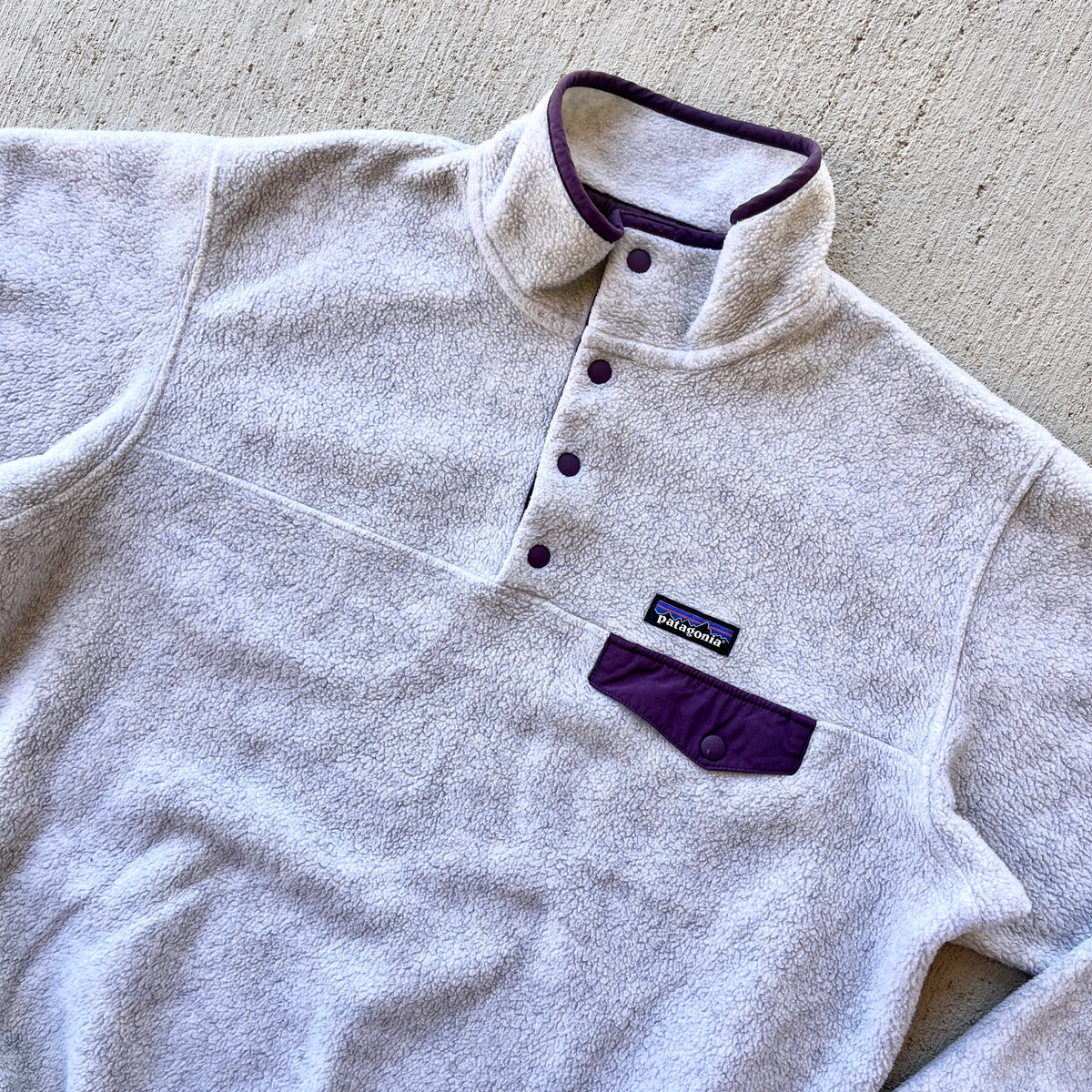 Patagonia Grey w/ Purple Pocket Snap T Fleece (L/XL)