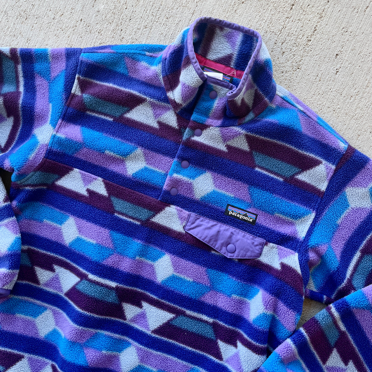 Patagonia 'Guatemalan Tango- Violetti' Pocket Snap T Fleece (M)