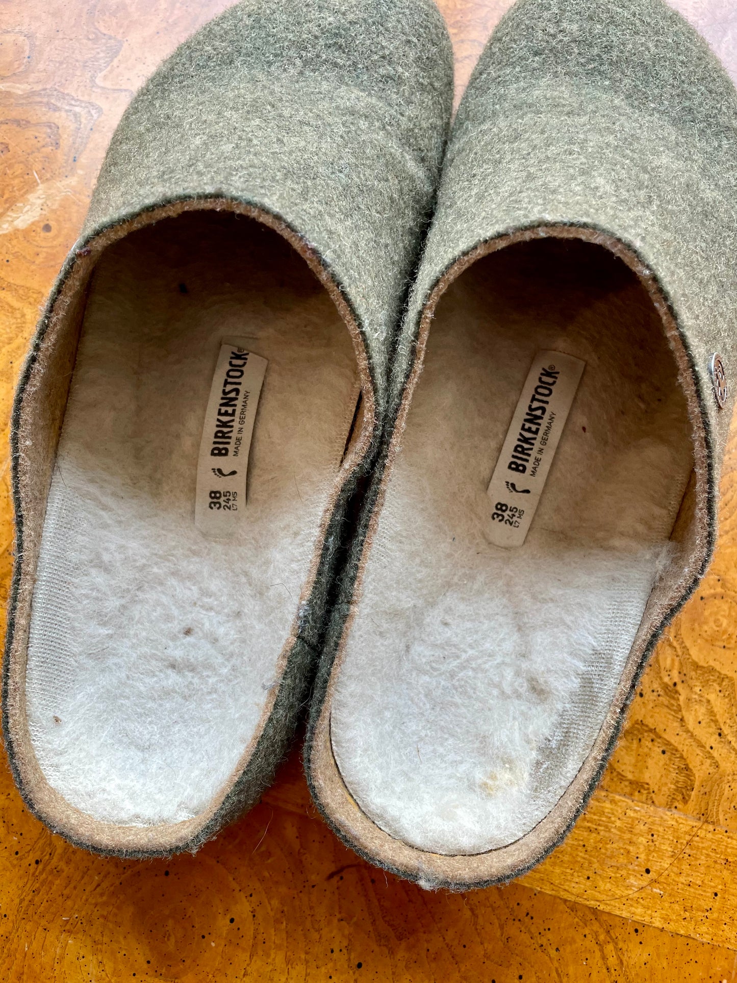 Birkenstock Shearling Lined Felt Clogs (38/7)