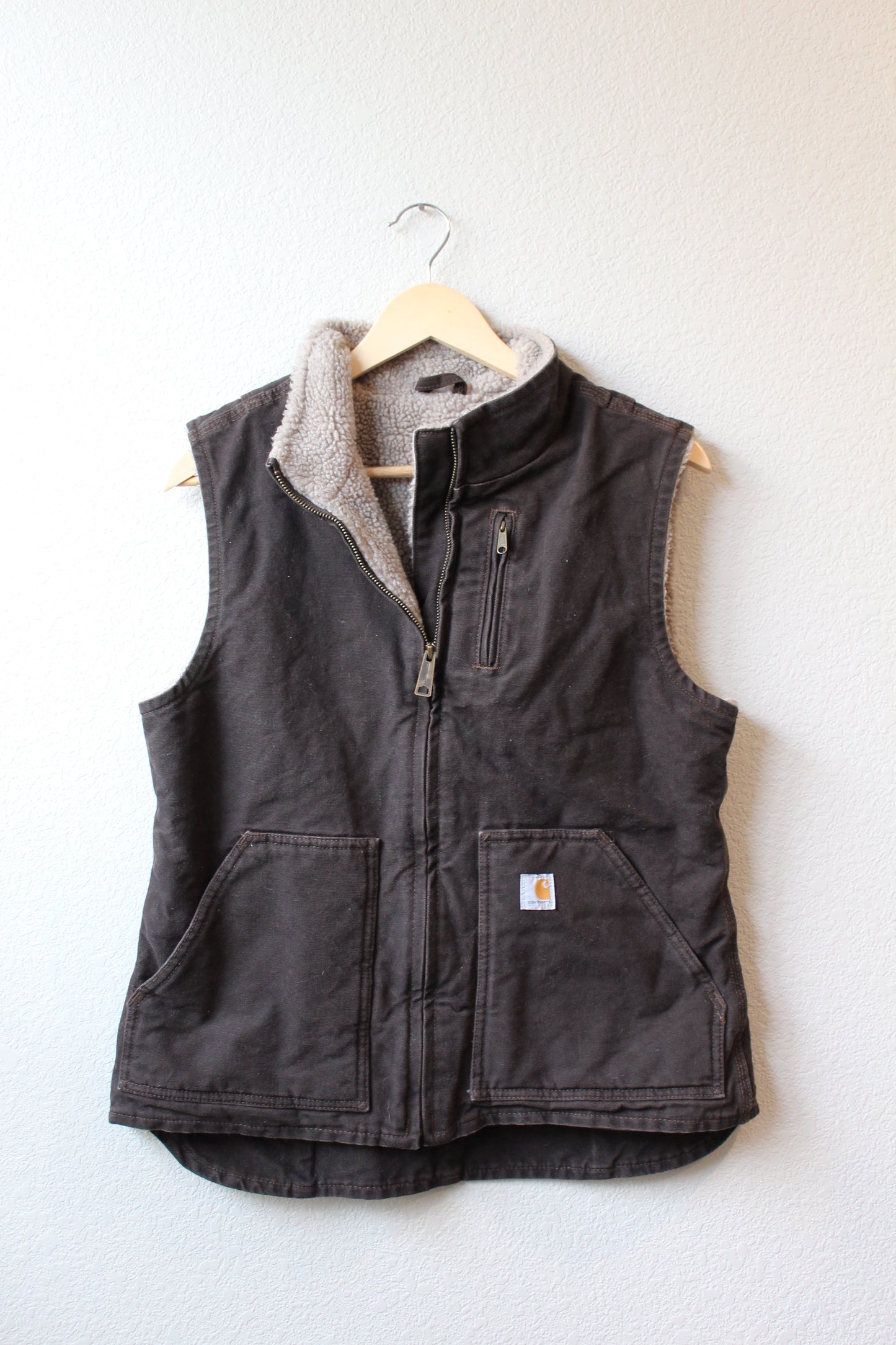 Sherpa Lined Carhartt Vest (Women's M)