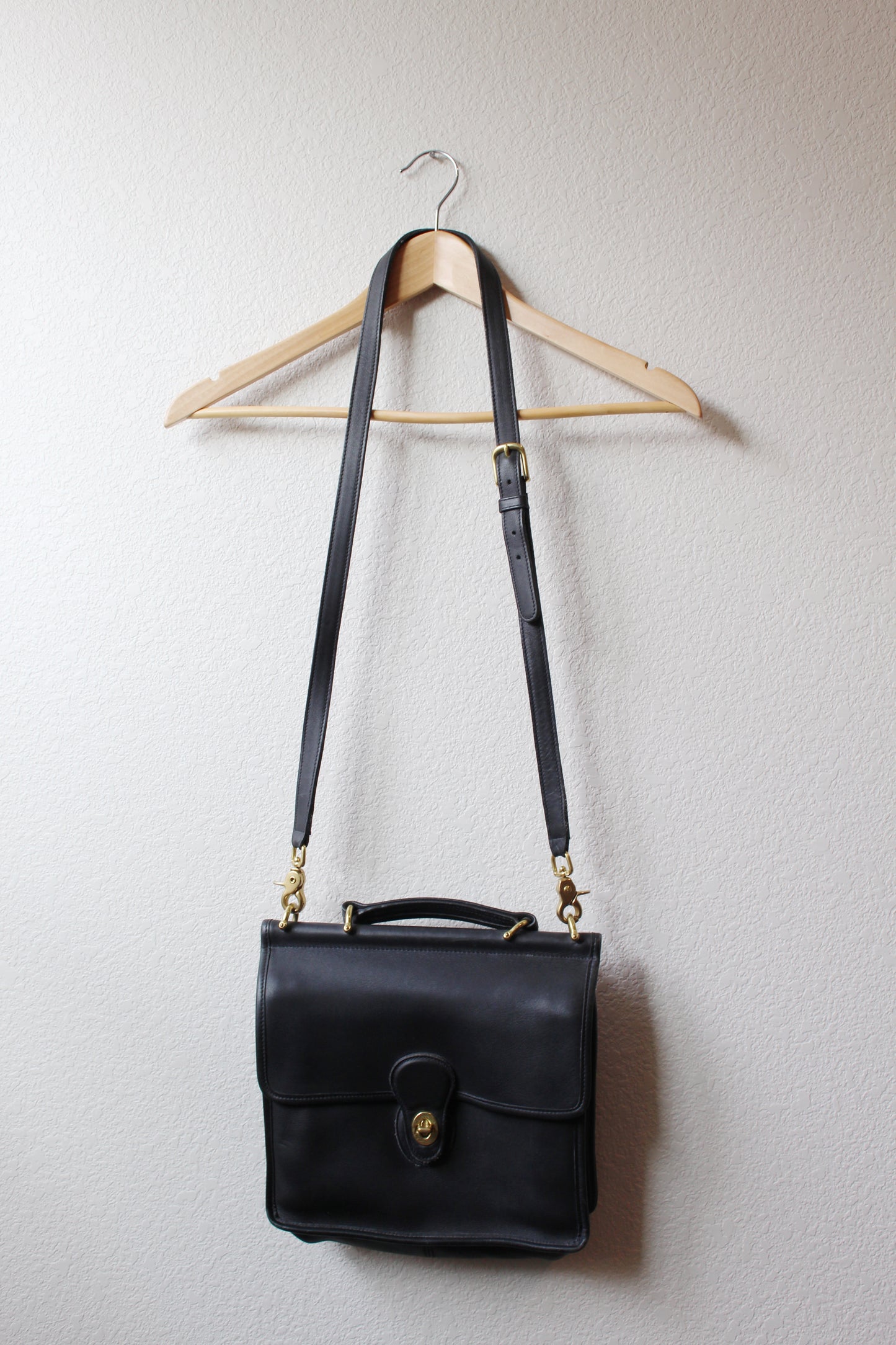 Vintage Coach Black Leather Station Bag