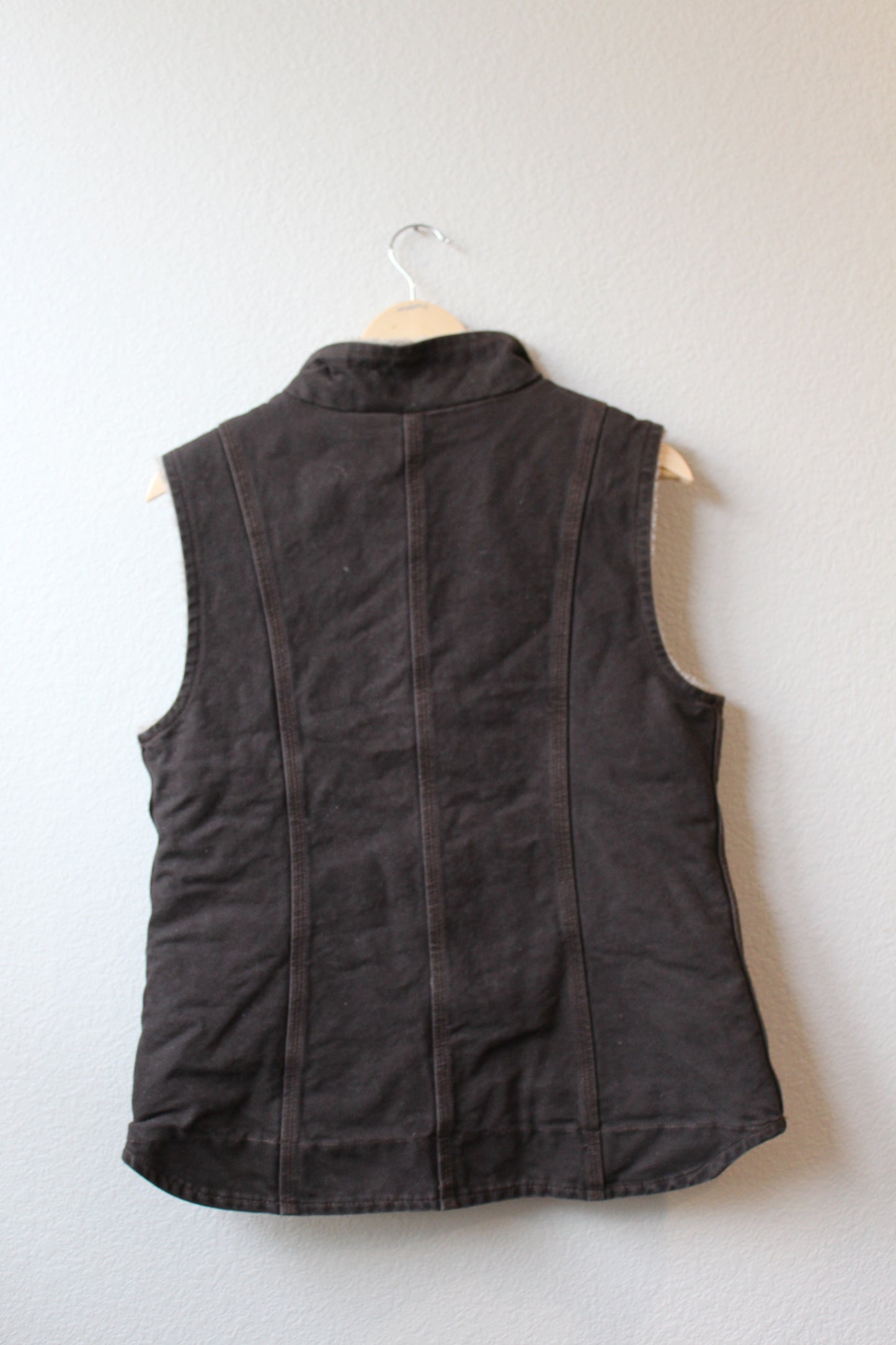 Sherpa Lined Carhartt Vest (Women's M)