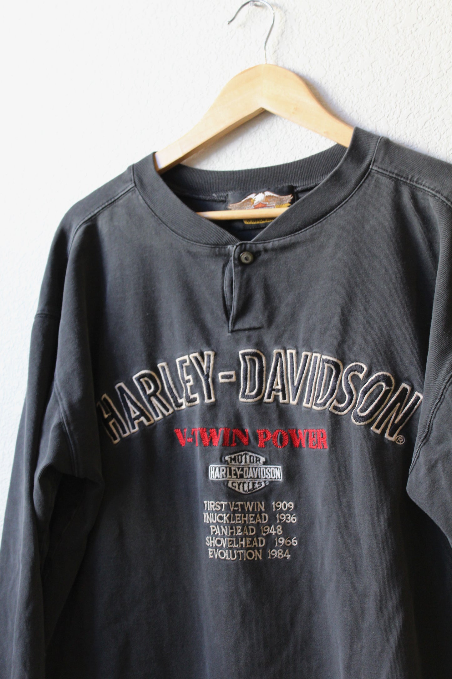 Vintage Embroidered Harley Davidson Long Sleeve (L)