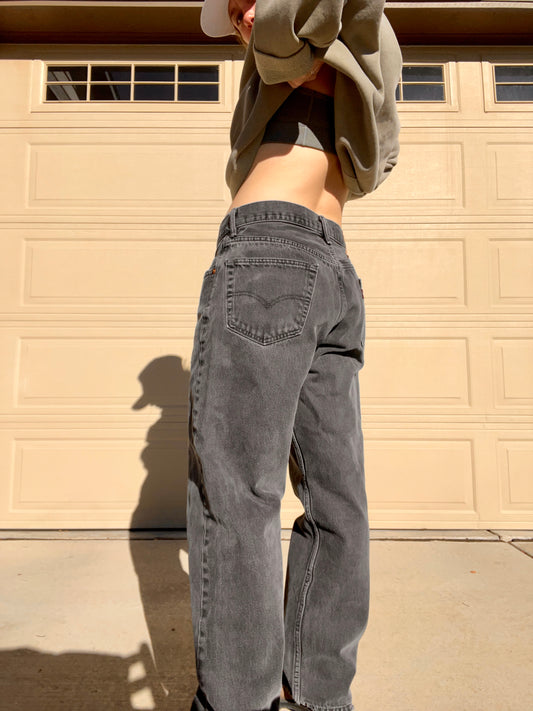 Vintage Levi Baggy Black Jeans (31)